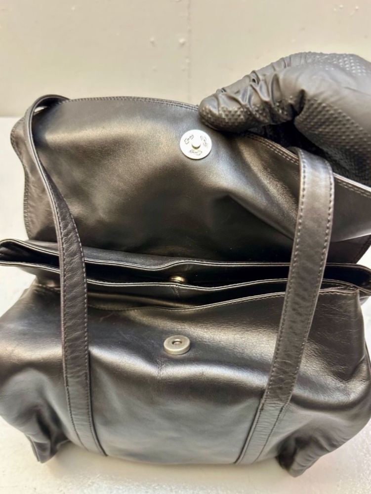 Taschen: HANDTASCHE  “ENNY” AB 1.- !!! – Gebraucht aus Zürich von wut_25df 3