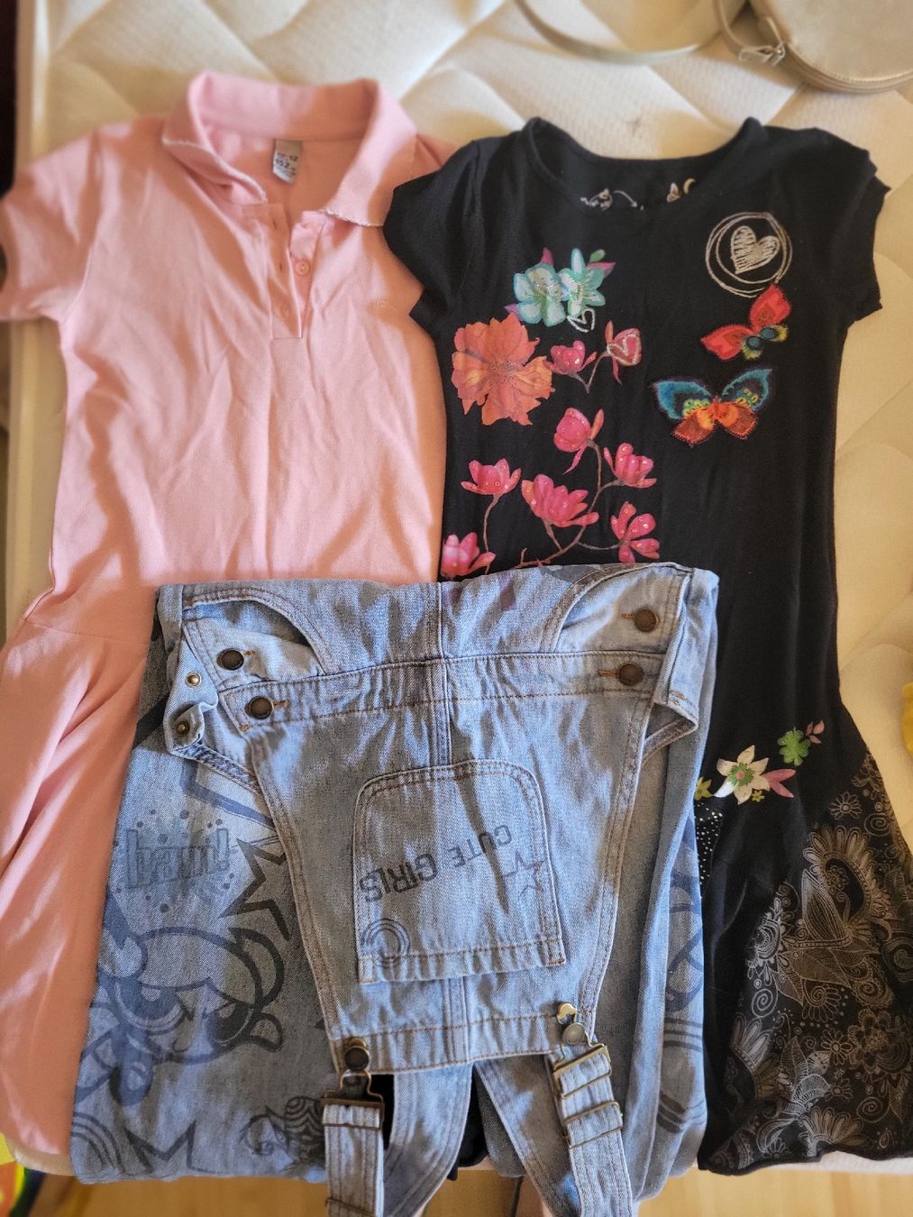 Desigual Lotti & Set di vestiti: 2 robes et salopette  9-10 ans – Usato da Bernex venduto da Dariafr