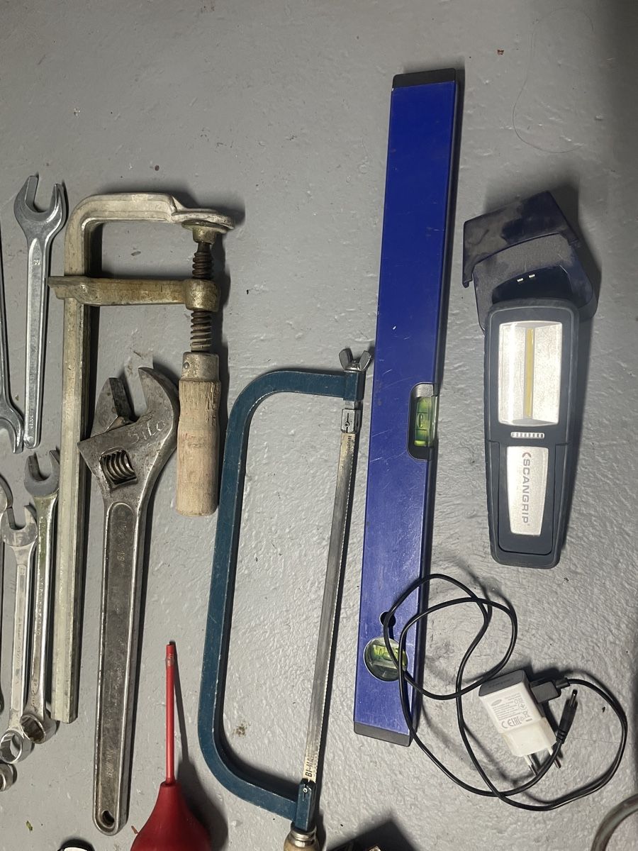 Tous les outils: Werkzeug-Sammelsurium – D'occasion à Möhlin par BlueNavy 8