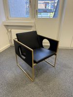Sessel, GRACE, Schwarzes Leder, Goldmetall, Möbel Pfister