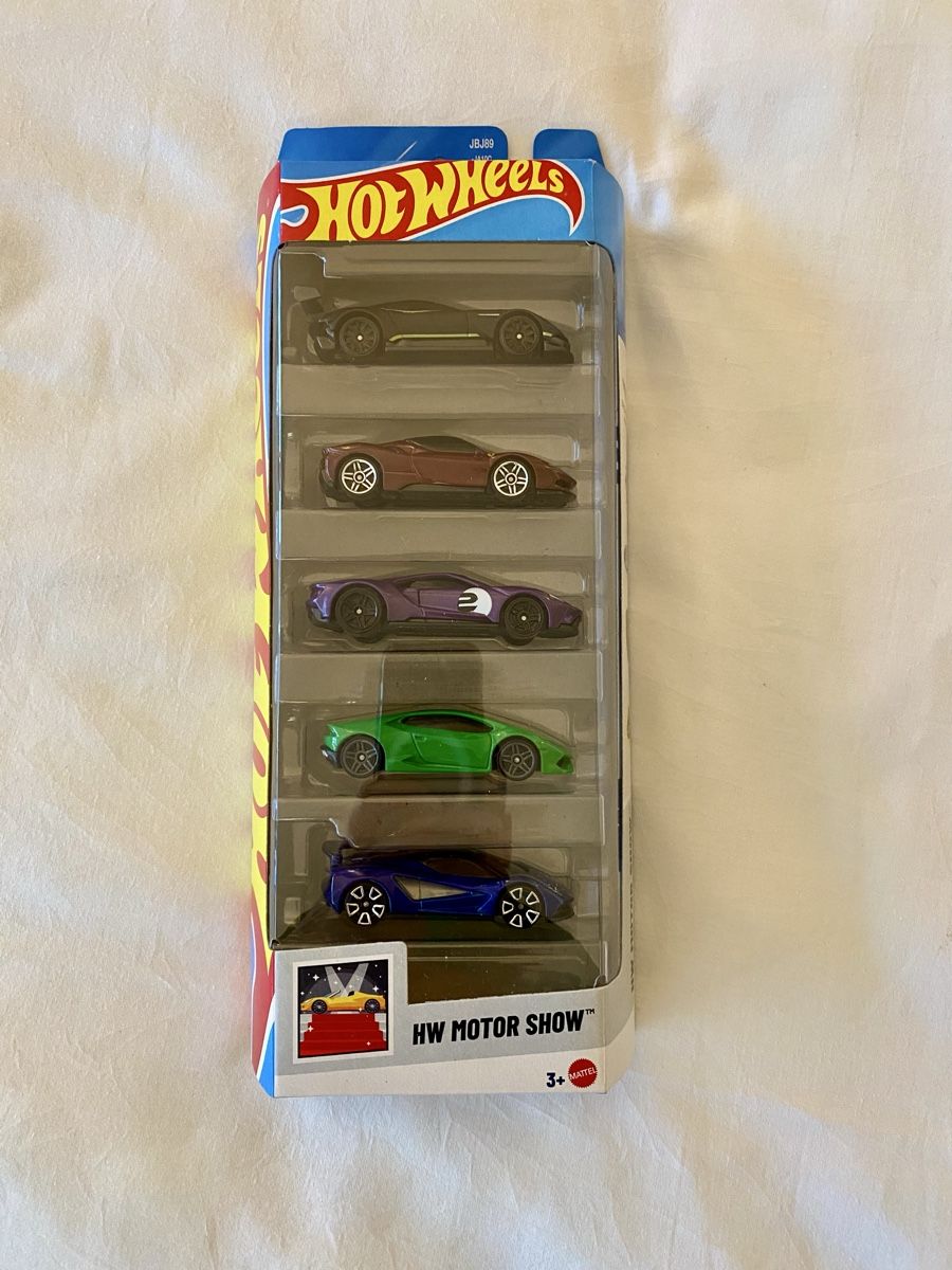 Hot Wheels Modellini d'auto: Hot Wheels HW Motor Show - 5er Pack – Nuovo e nell'imballaggio originale da Oberembrach venduto da theZaz