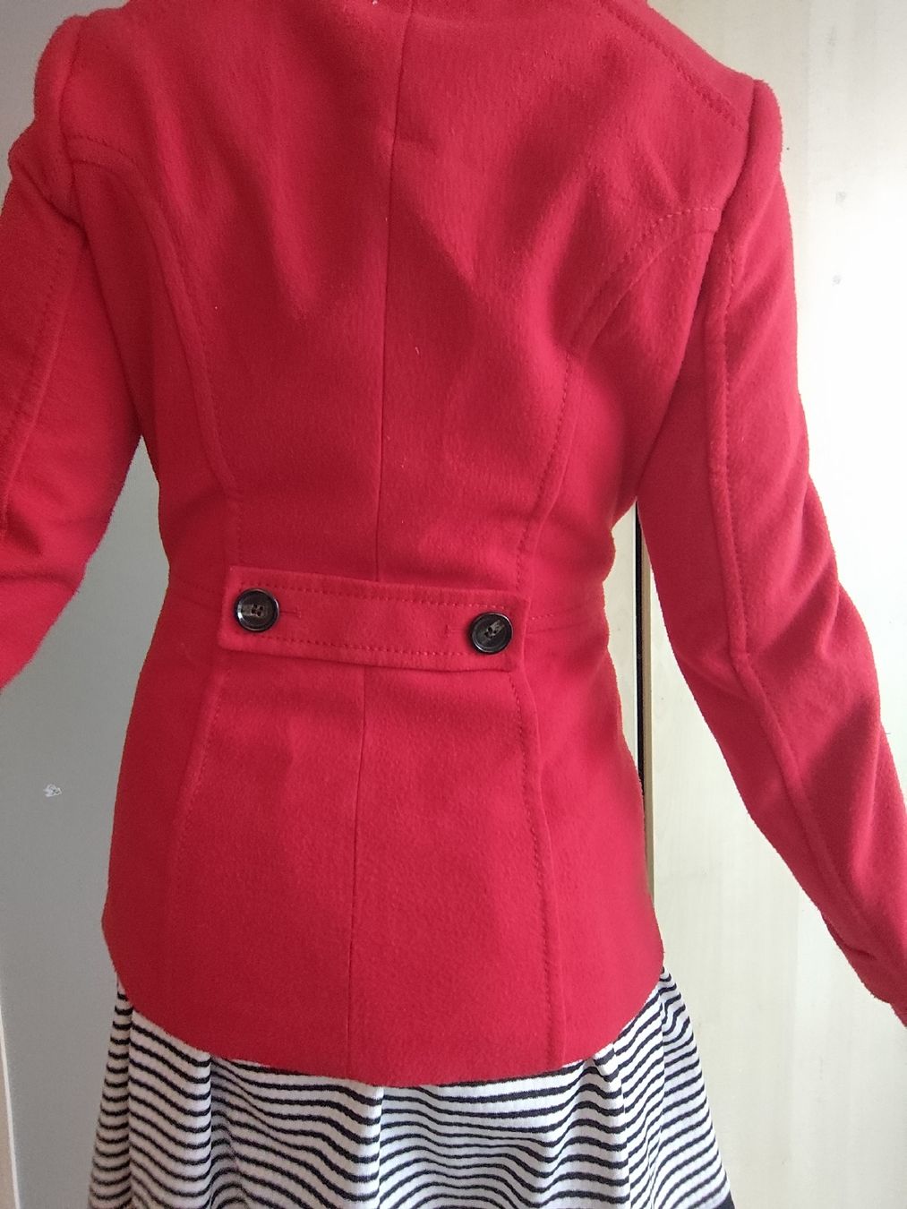 Mäntel: H&M Red Wool Blend Pea Coat, Size 34 Great Condition! – Gebraucht aus Mägenwil von VintageGirly 6