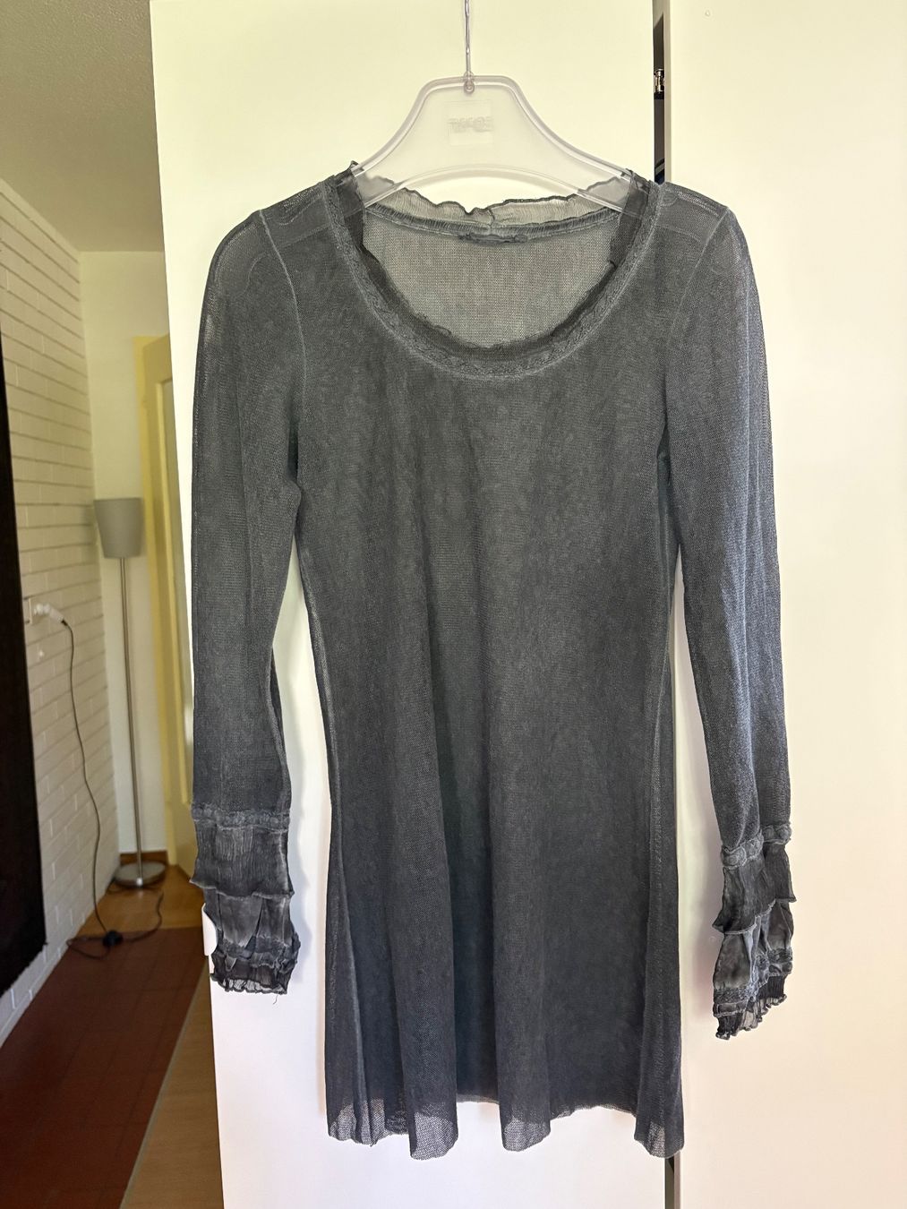 Nile Pulls & Sweat-shirts: Nile Shirt S mit Seide – D'occasion à Hombrechtikon par star8888