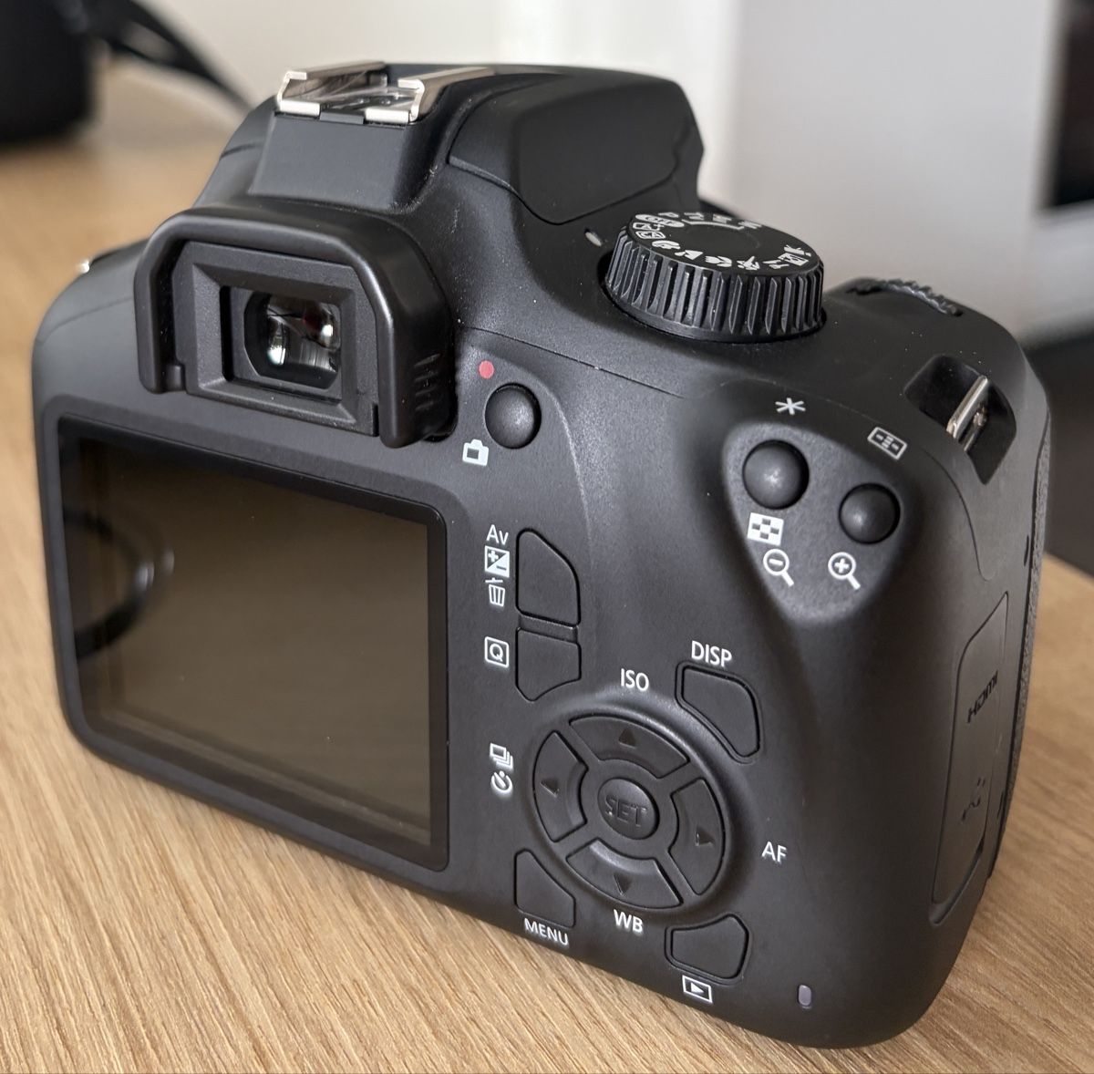 Canon Kamera: Canon EOS 4000D – Gebraucht aus St. Gallen von ste_qc95 4