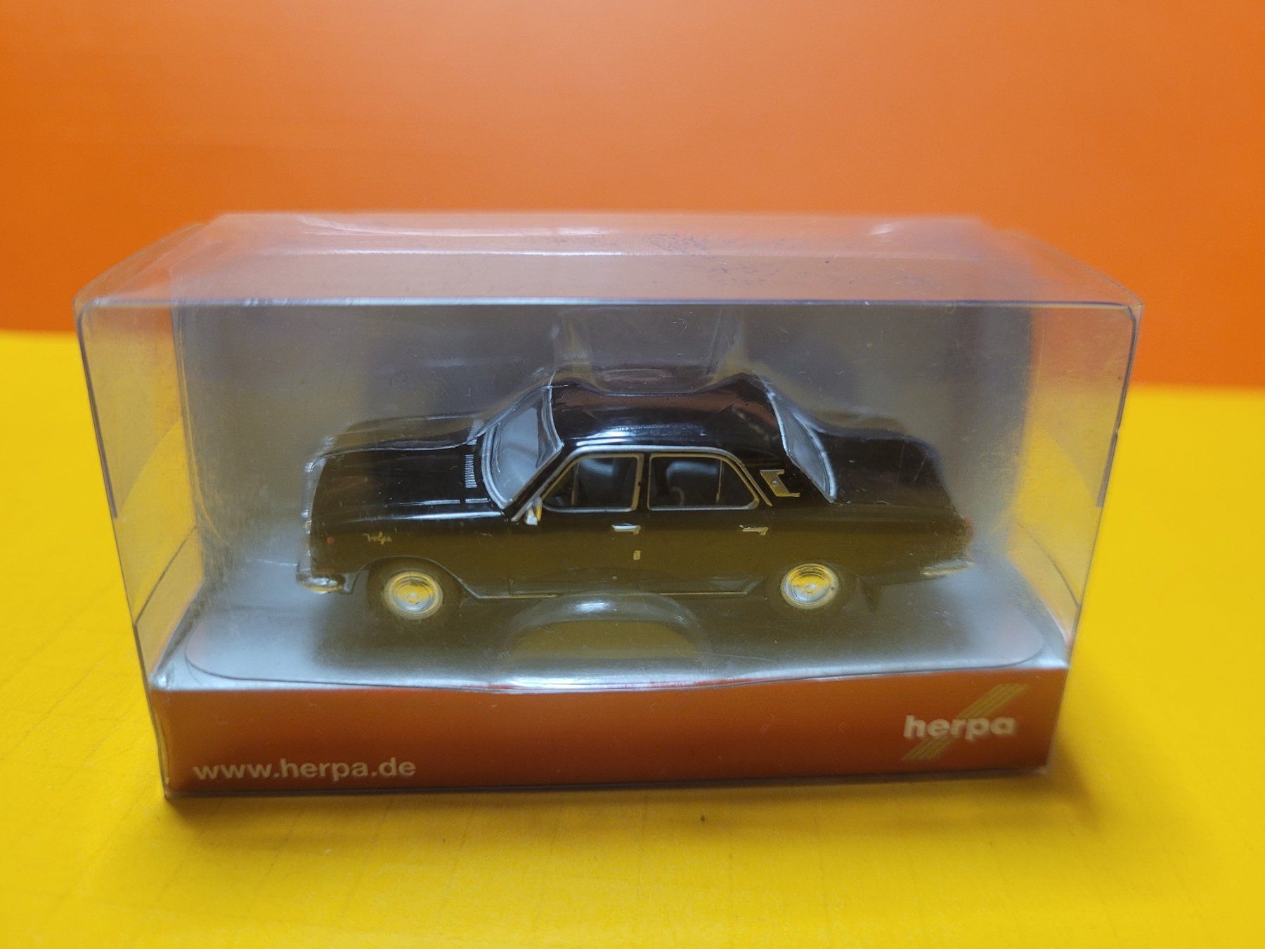 Herpa Modellautos: Wolga M24  Herpa  1:87 – Neu und originalverpackt aus Domdidier von Bimbo57