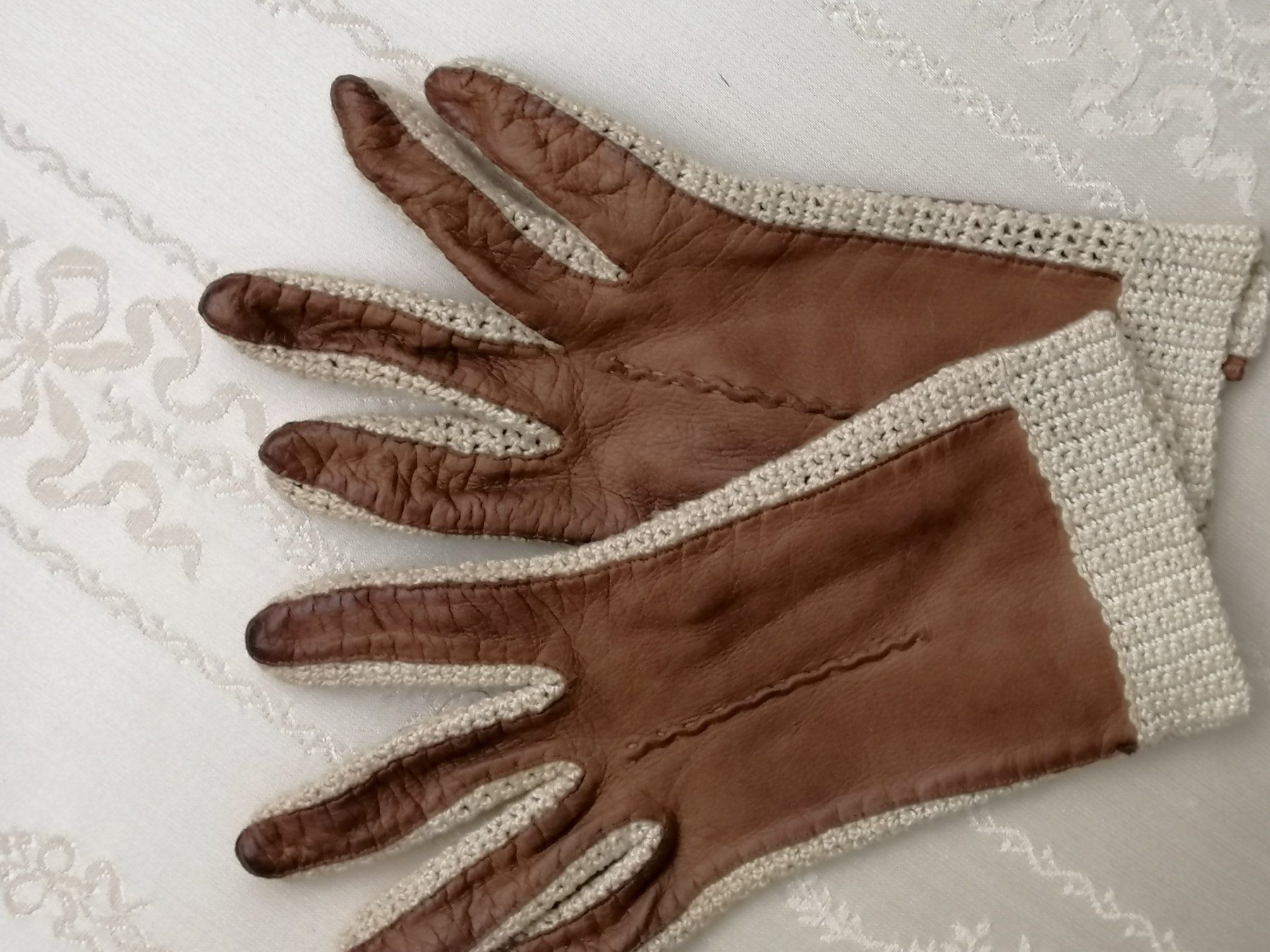 Guanti & manicotti: Nappaleder Handschuhe – Usato da Rheinfelden venduto da Cleopatra2000