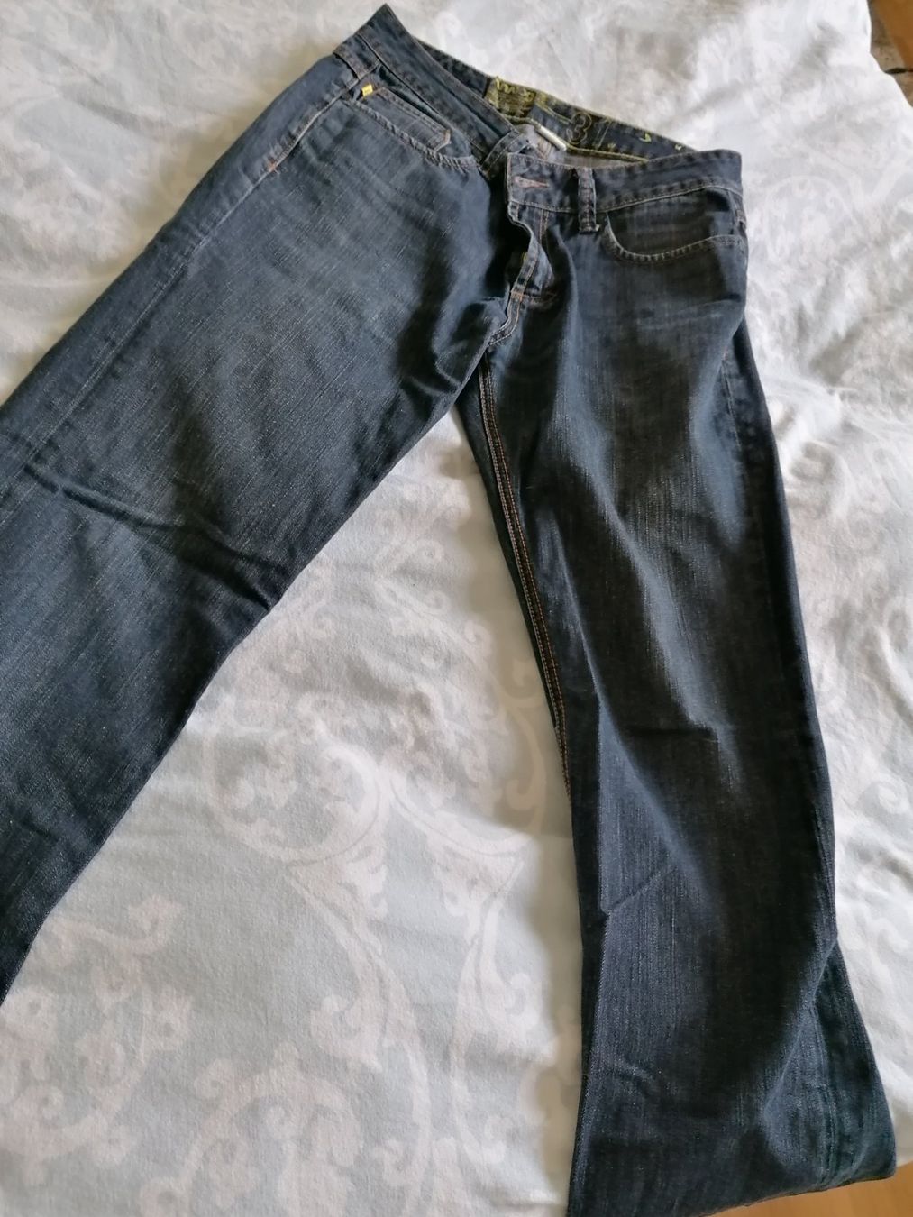 Jeans: Jeans-Paket für Herren – Usato da Bassersdorf venduto da maga1g 6