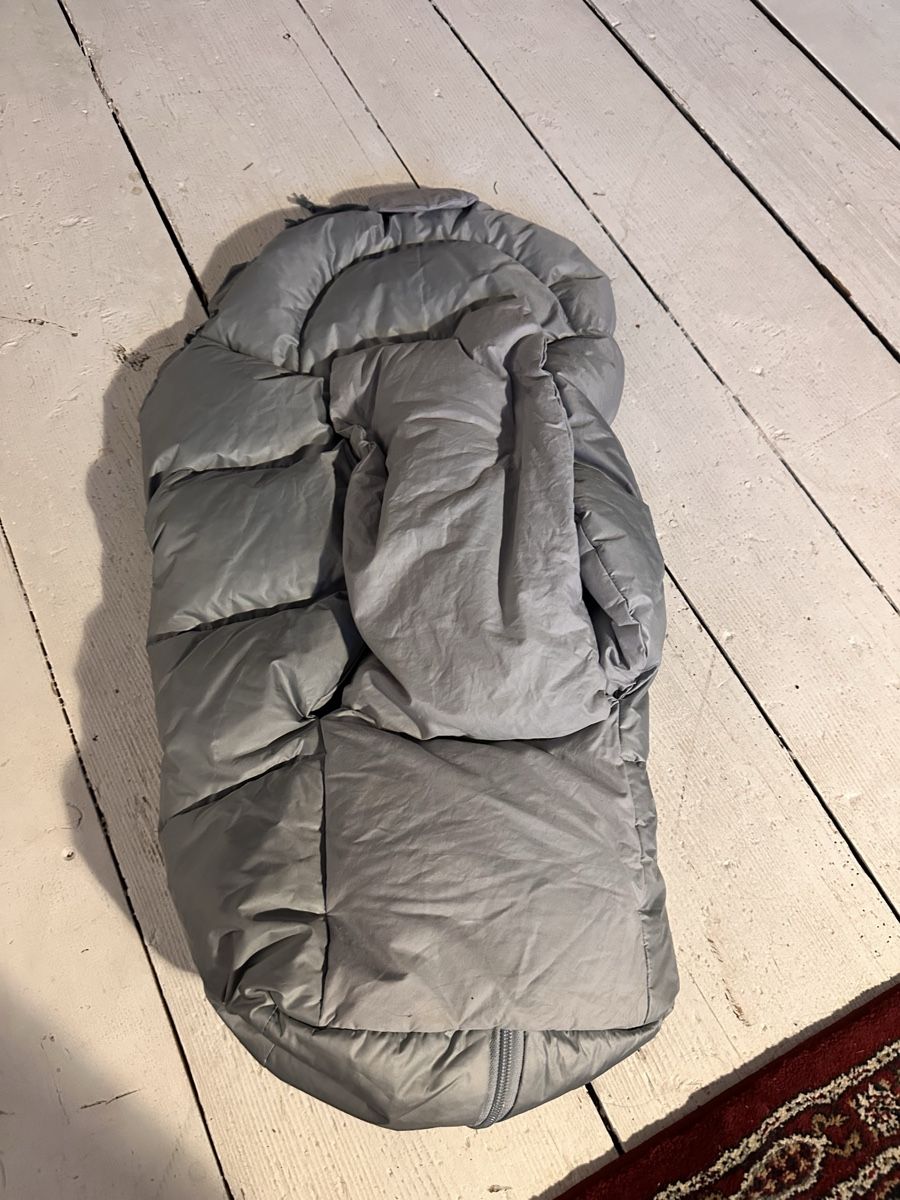 Sacchi a pelo: Dauni Winterfusssack Daune, Top Zustand, Grau! – Usato da Luterbach venduto da Domimaxboss 1