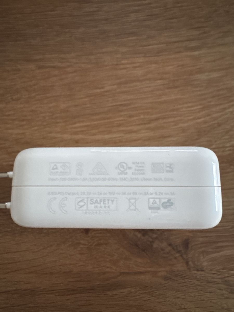 Apple Caricabatterie: Original Apple USB-C Power Adapter 96W - Top Zustand! – Usato da Einsiedeln venduto da Nadine_Nadine 2