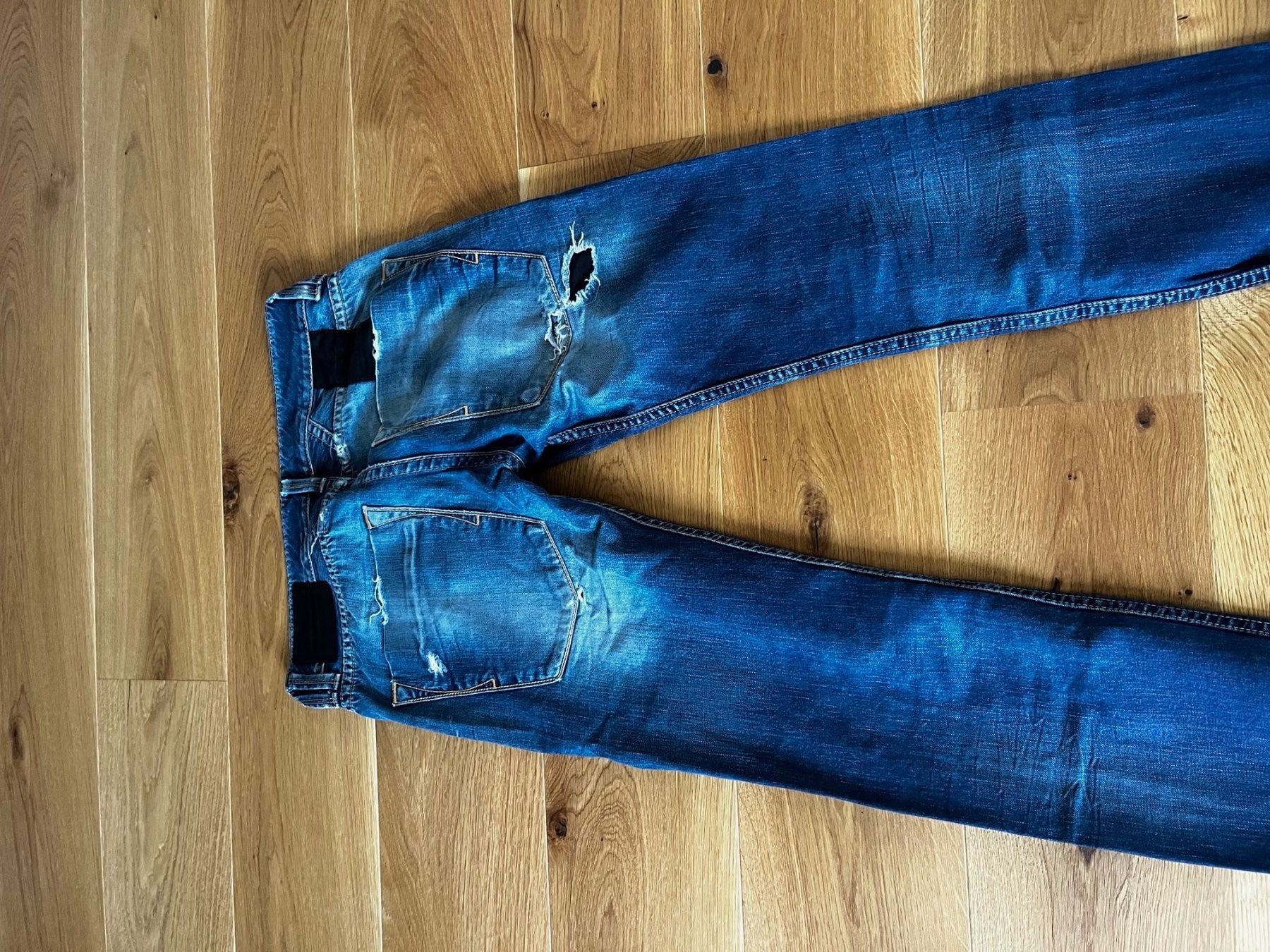 Jeans: Takeshy Kurosawa Jeans – Usato da Frauenfeld venduto da Siku1993 2