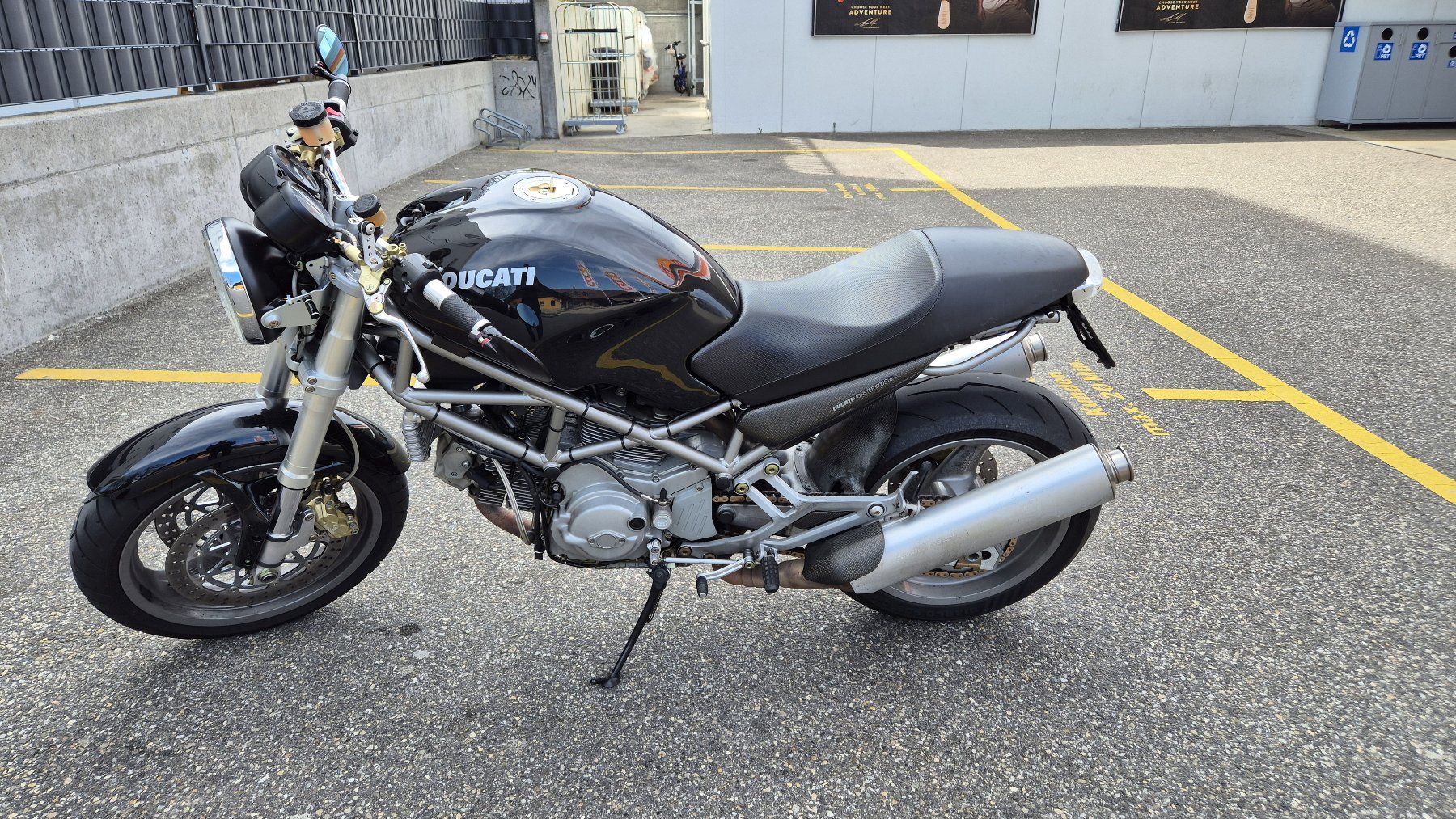 Ducati Strada: Ducati Monster 1000 i.e. – Usato da Münchenbuchsee venduto da MV_Solutions