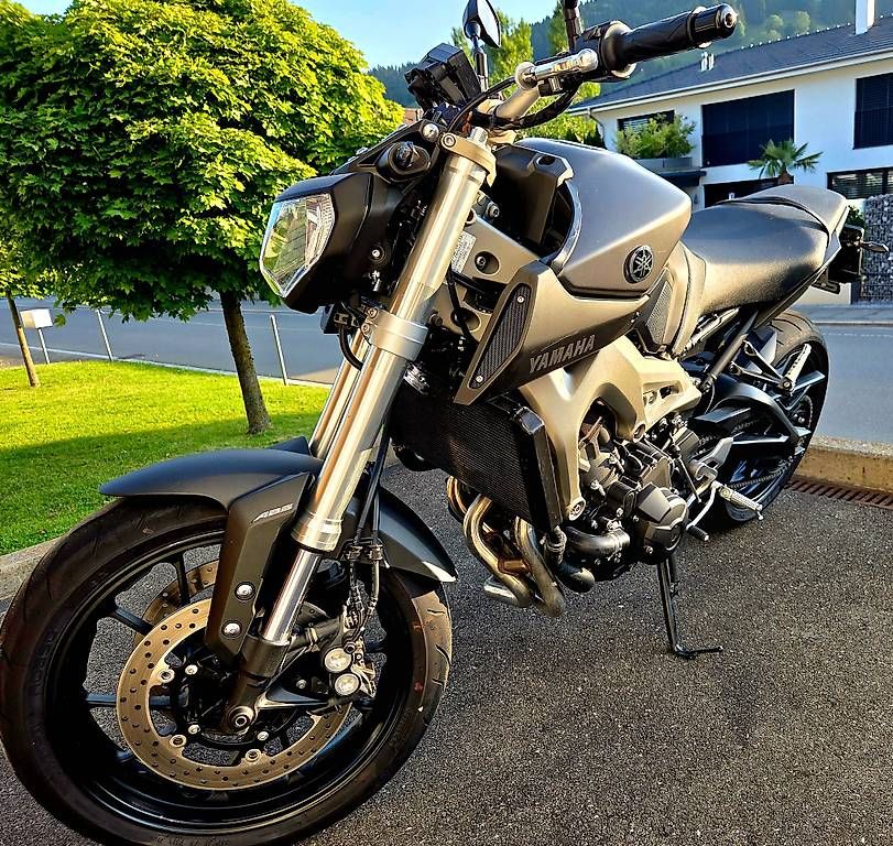 Strada: Motorrad MT 09 zu verkaufen  – Usato da Appenzell Eggerstanden venduto da toomison