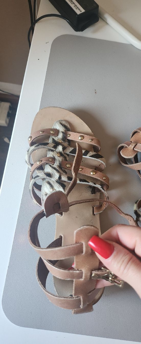 Scarpe da donna: Sandalen Sommer Style 40 Leder Leostyle – Usato da Basel venduto da lucyia 2