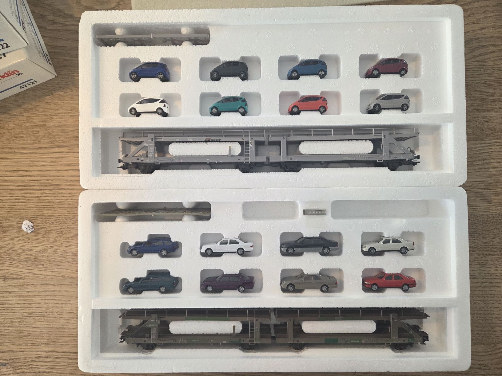 Märklin Modelleisenbahnen: Märklin 47121 & 47122 Doppel-Autotransportwagen Mercedes – Gebraucht aus Berikon von TopLok1