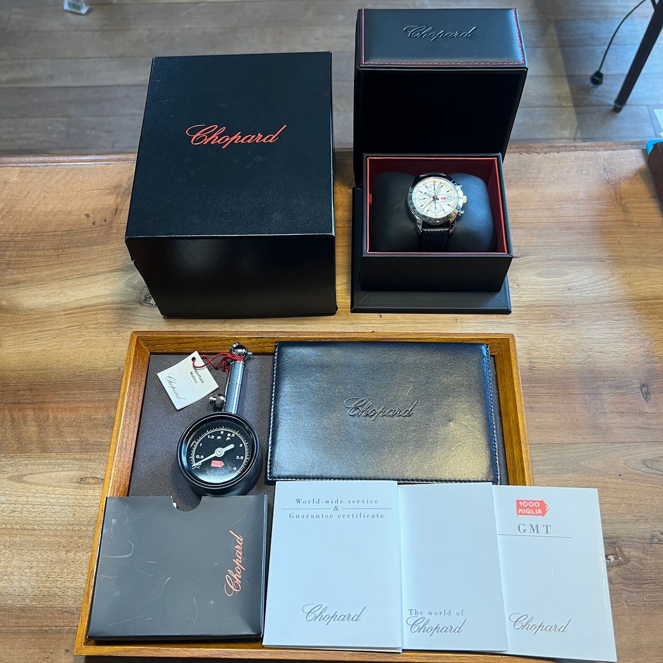 Chopard Uhren: Chopard Mille Miglia GMT Full Set 16/8992-3003 – Gebraucht aus Carouge GE von Watchaser 9