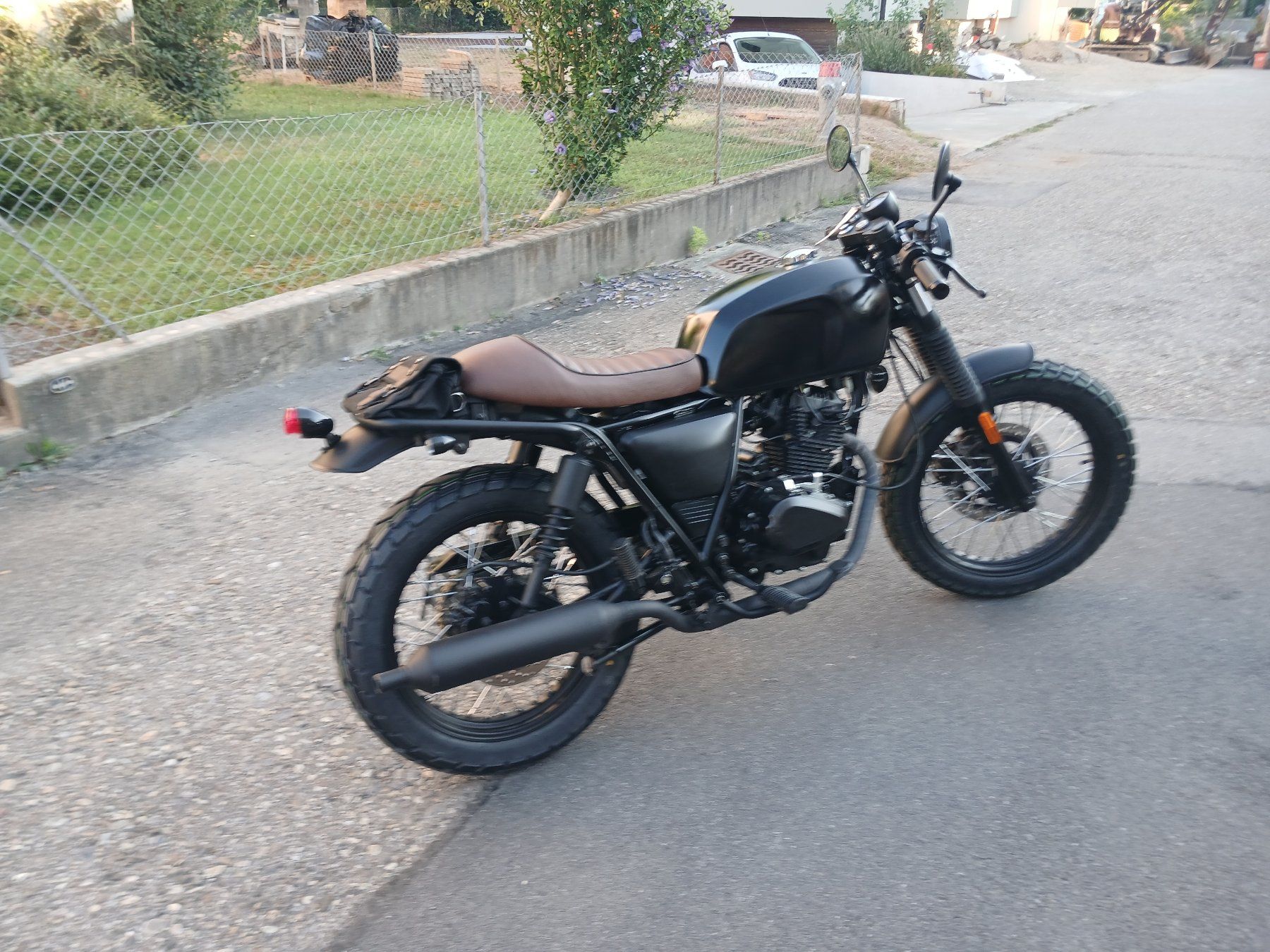 Brixton Motorcycles Route: Motorrad Brixton 125 schwarz 10106km – D'occasion à Heimberg par kayo508 4