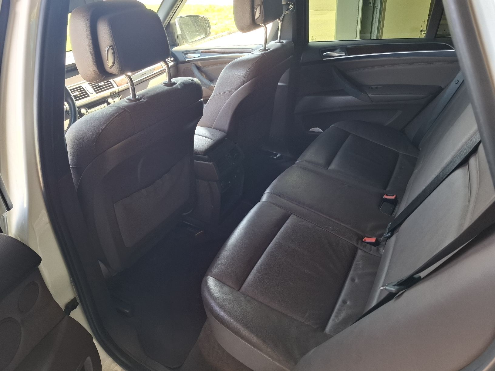 BMW Automobili: BMW X5 40d – Difettoso da Sitterdorf venduto da 4Luett 6