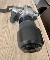 Minolta Dynax 5 Kamera mit AF Zoom 75-300mm und Tasche