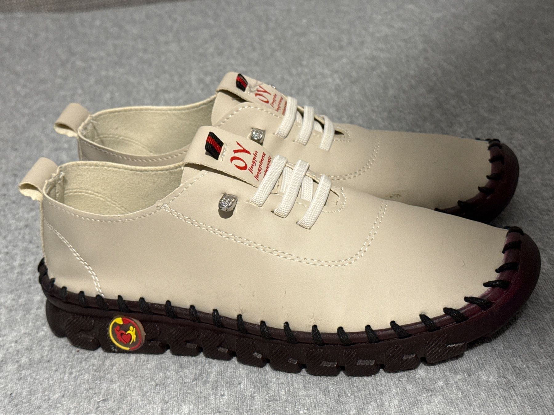 Scarpe da donna: sehr leichte bequeme Damenschuhe 39 – Usato da Amriswil venduto da used2use