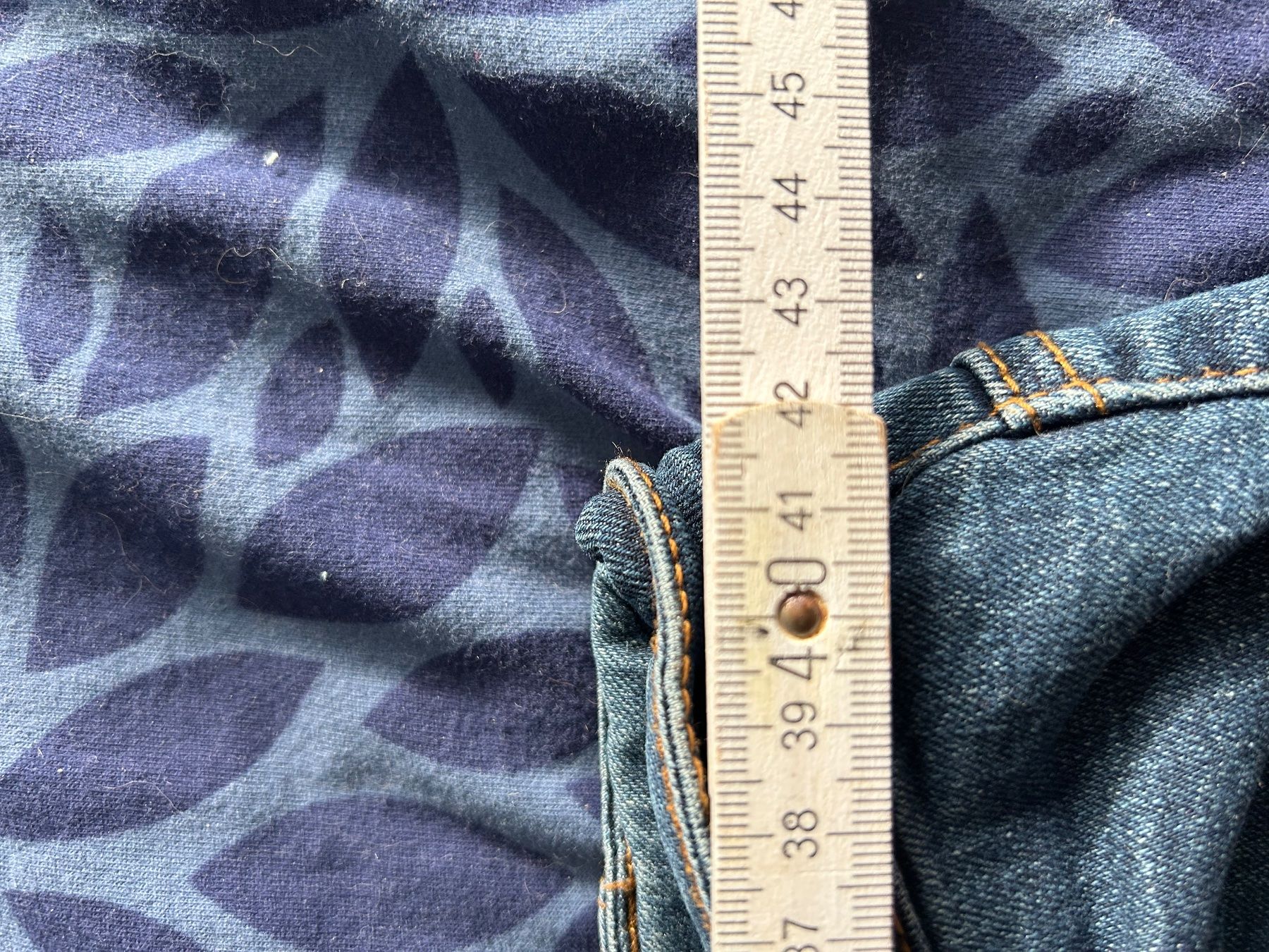 Jeans: Damernjeans Gr. 42 – Usato da Obergösgen venduto da Andre118 2