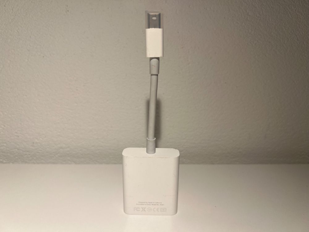 Apple Lecteurs & Adaptateurs: 💻 Apple Mini DisplayPort to VGA Adapter – D'occasion à Vaduz par NotNeeded 1