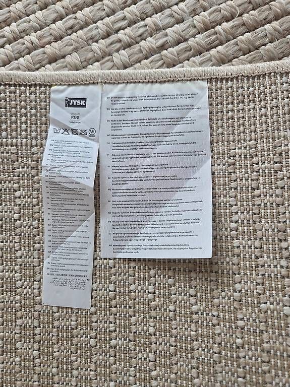 Jysk Tappeti: Teppich JYSK neuwertig 160x230 – Usato da Wängi venduto da Bibo4. 3