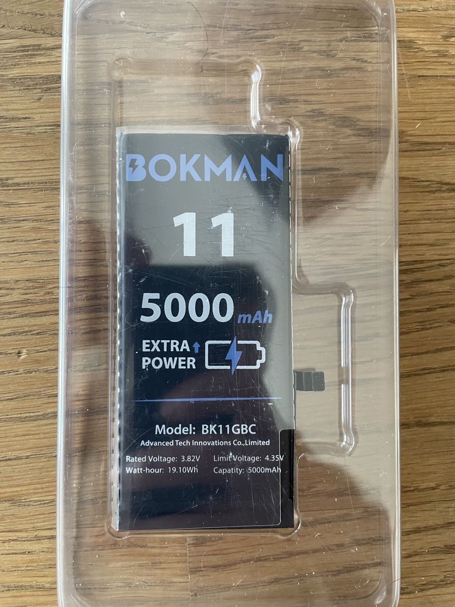 Accus: iPhone 11 - Battery 5000mAh 3.82V - Neu – Neuf avec emballage d'origine à Steinhausen par rod_g2cz