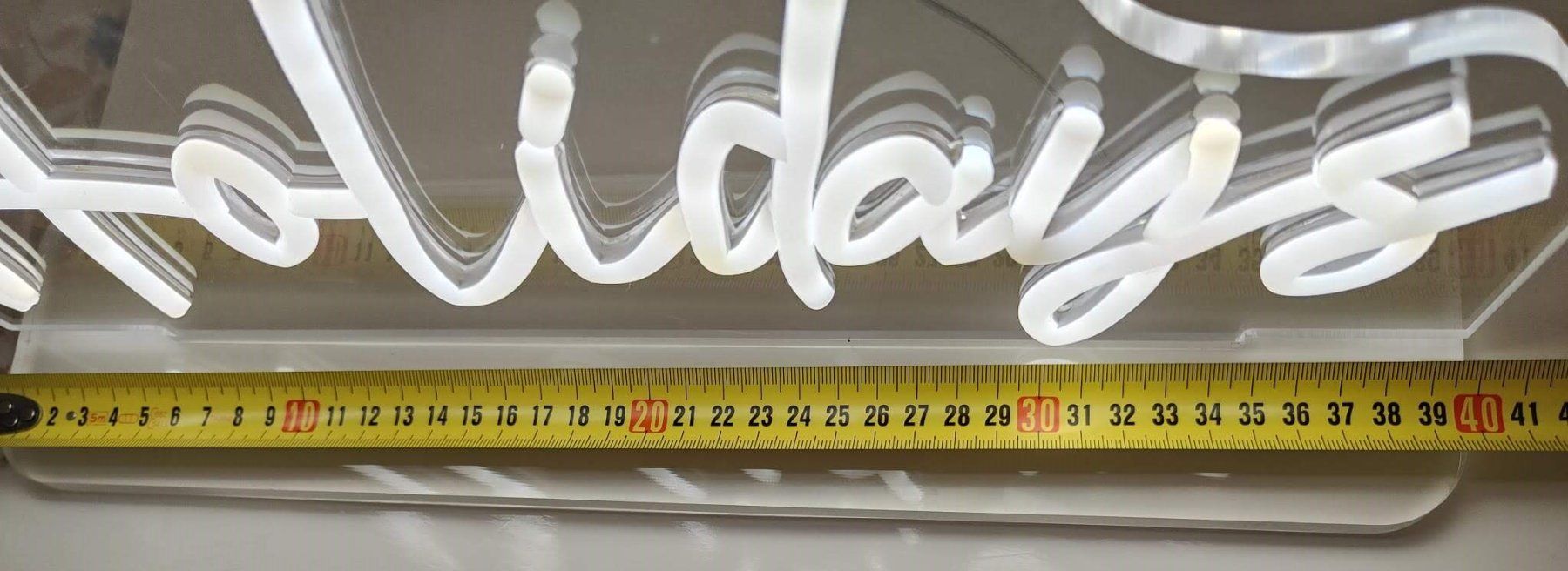 Tutte le decorazioni: HAPPY HOLIDAY - Neon Schild – Usato da Rancate venduto da Solo_cose_belle 5