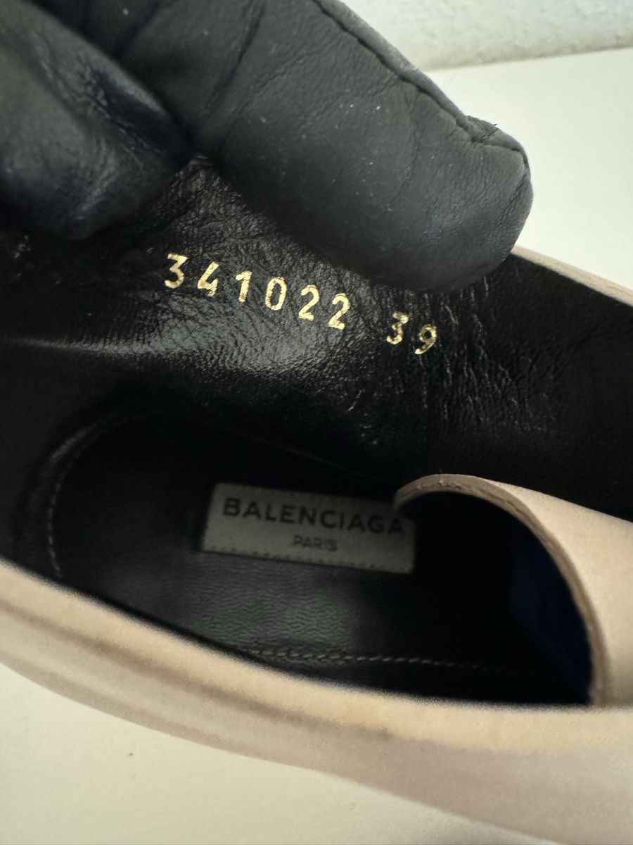Balenciaga Damenschuhe: Balenciaga shoes – Gebraucht aus Versoix von Bazanchiklovalova 9