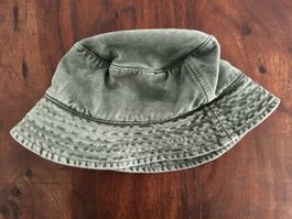 Sonnenhut Pull&Bear 56