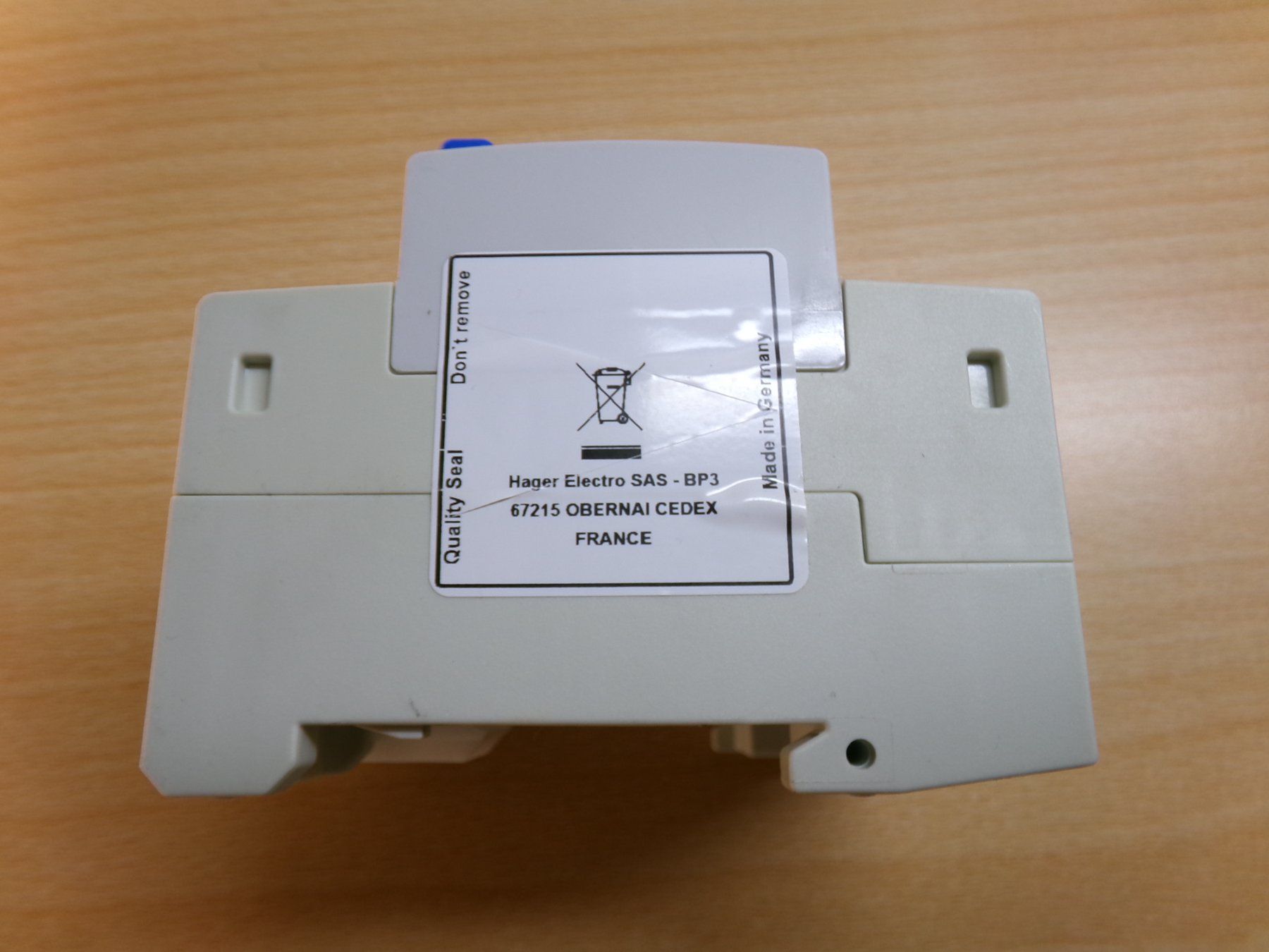 Hager Schalter: FI 4pol. Hager CDB 440E 40A 30mA Typ B – Gebraucht aus Hombrechtikon von HGK50 5