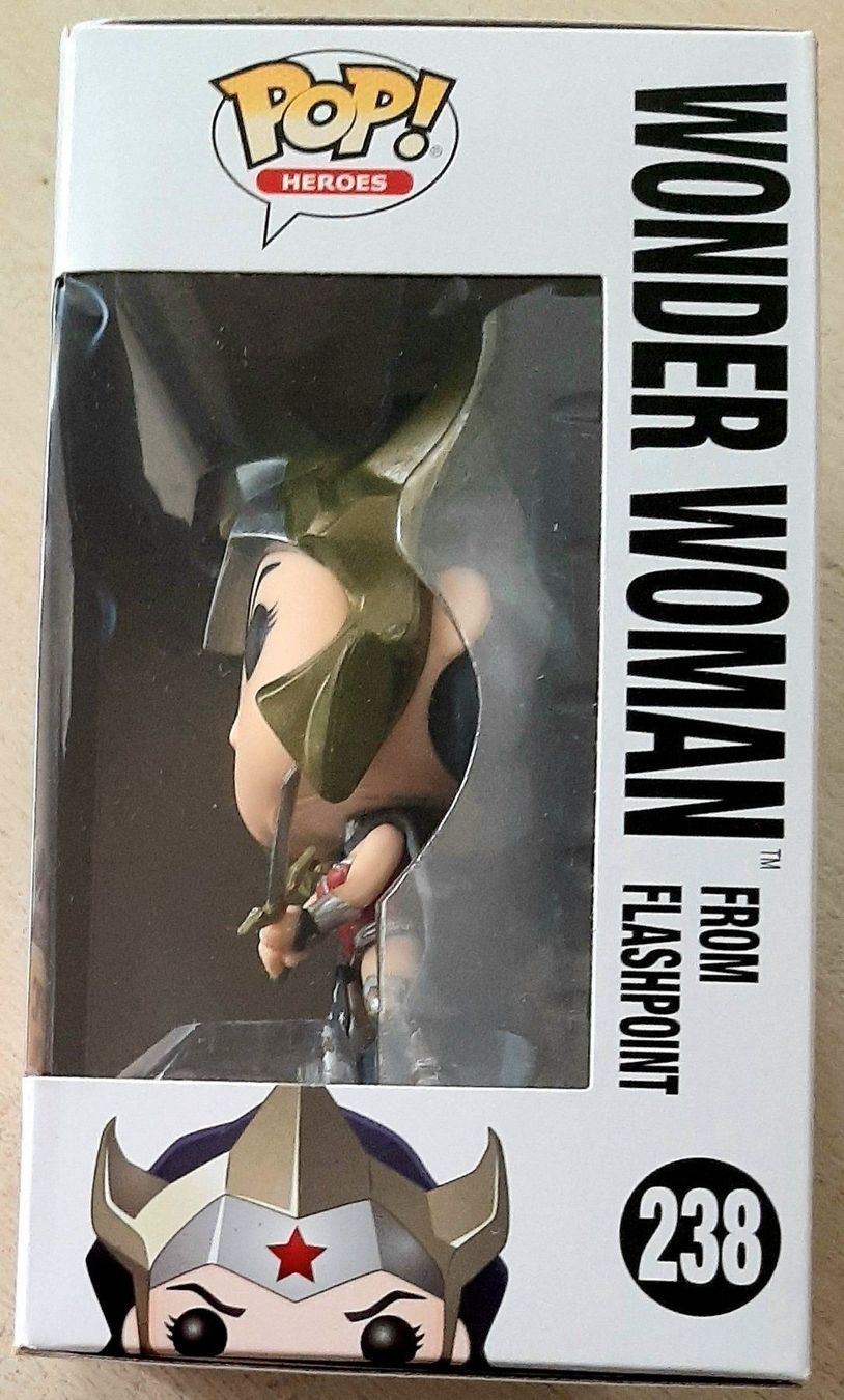 Funko Figuren: Funko Pop Wonder Woman 238 – Neu und originalverpackt aus Montet (Glâne) von KOADA 4