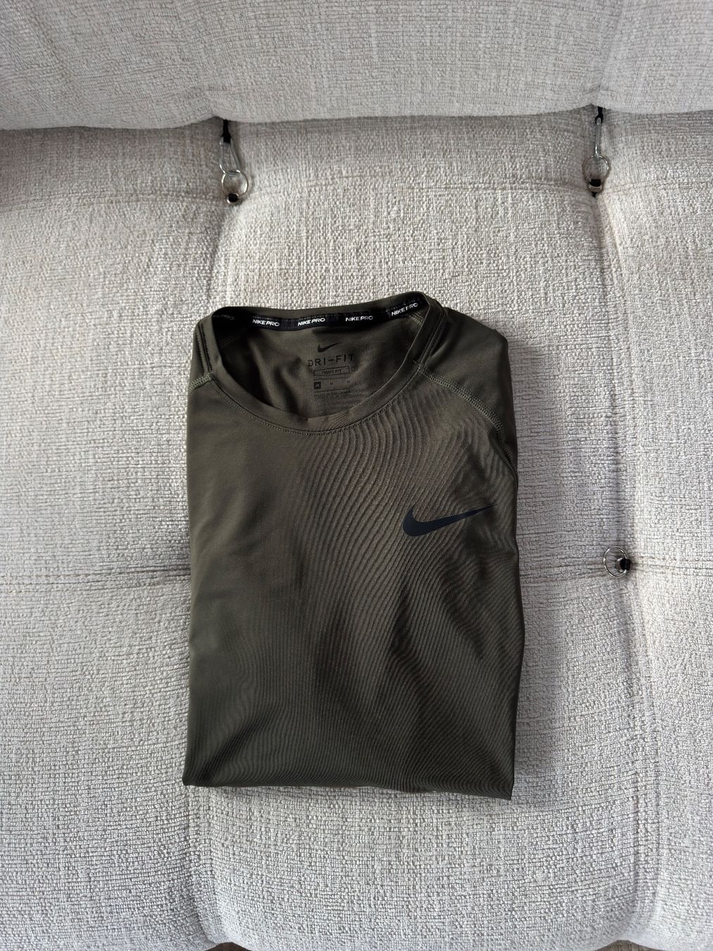 Nike T-Shirts: Nike | Langarmshirt – Neu (gemäss Beschreibung) aus Horgen von onur_5