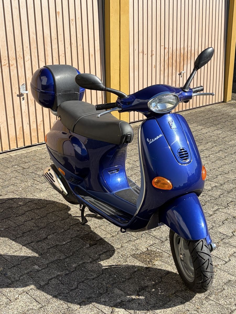 Vespa Scooter: Vespa ET4 50ccm – Usato da Zürich venduto da nik_sy96