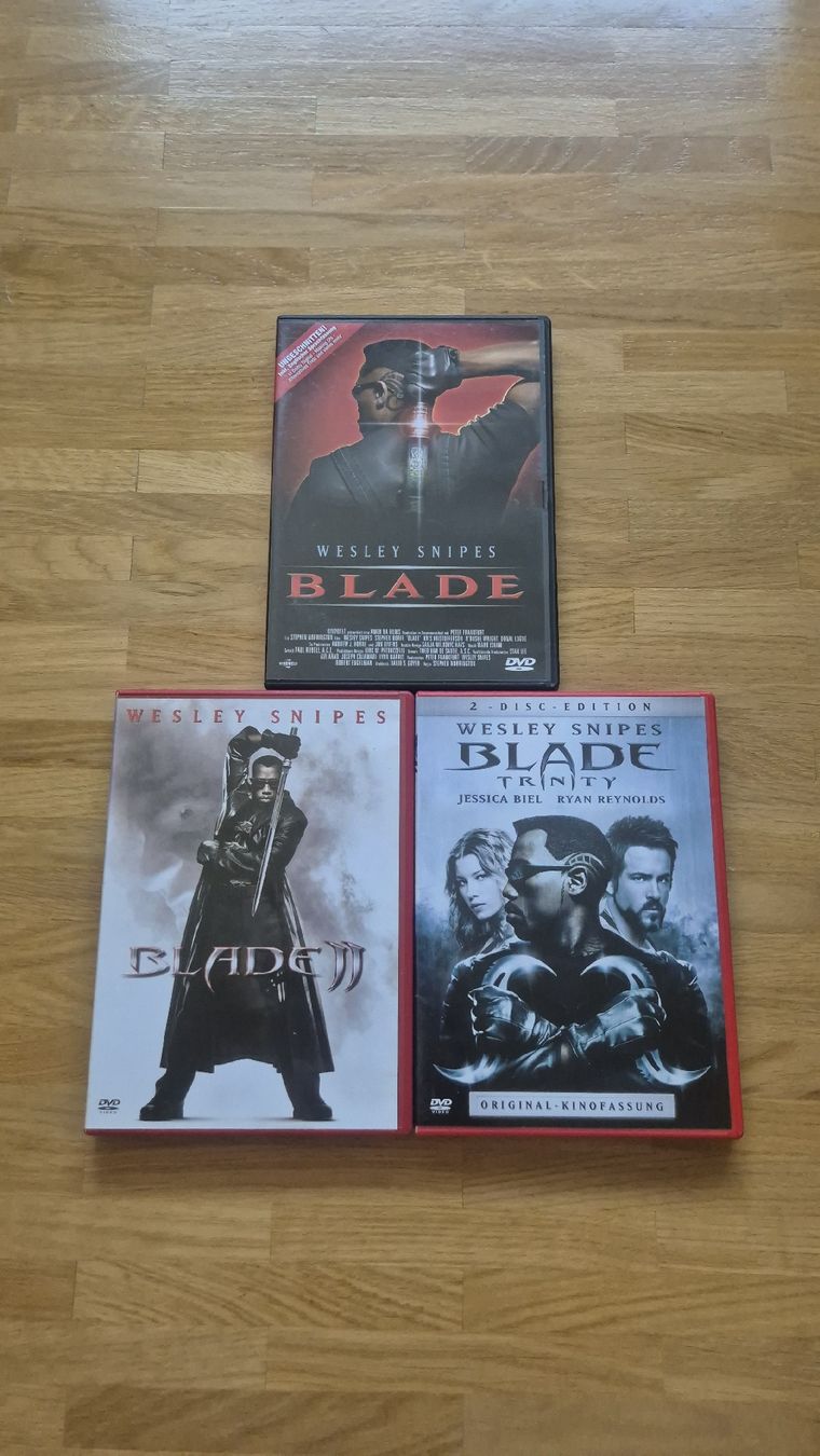 Alle DVDs: Blade 1, 2 und 3 - DVDs – Gebraucht aus Basel von svonscha