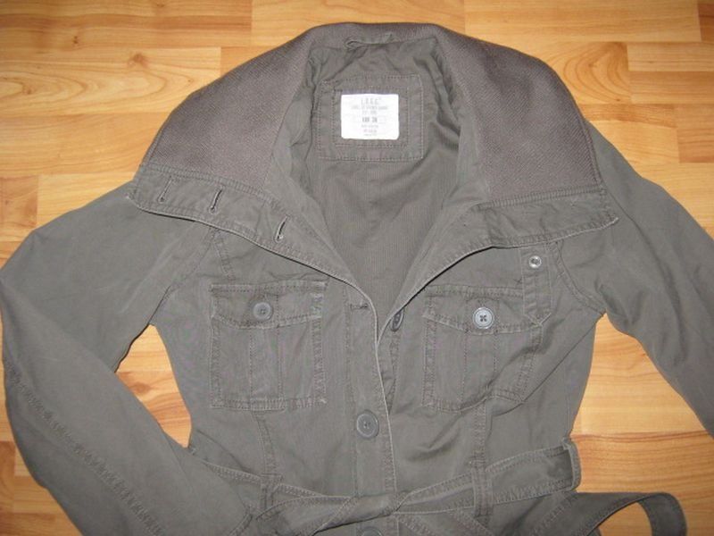Giacche: Leichte Jacke oliv,  Grösse 38 – Usato da Niederweningen venduto da sho_mb8y 1