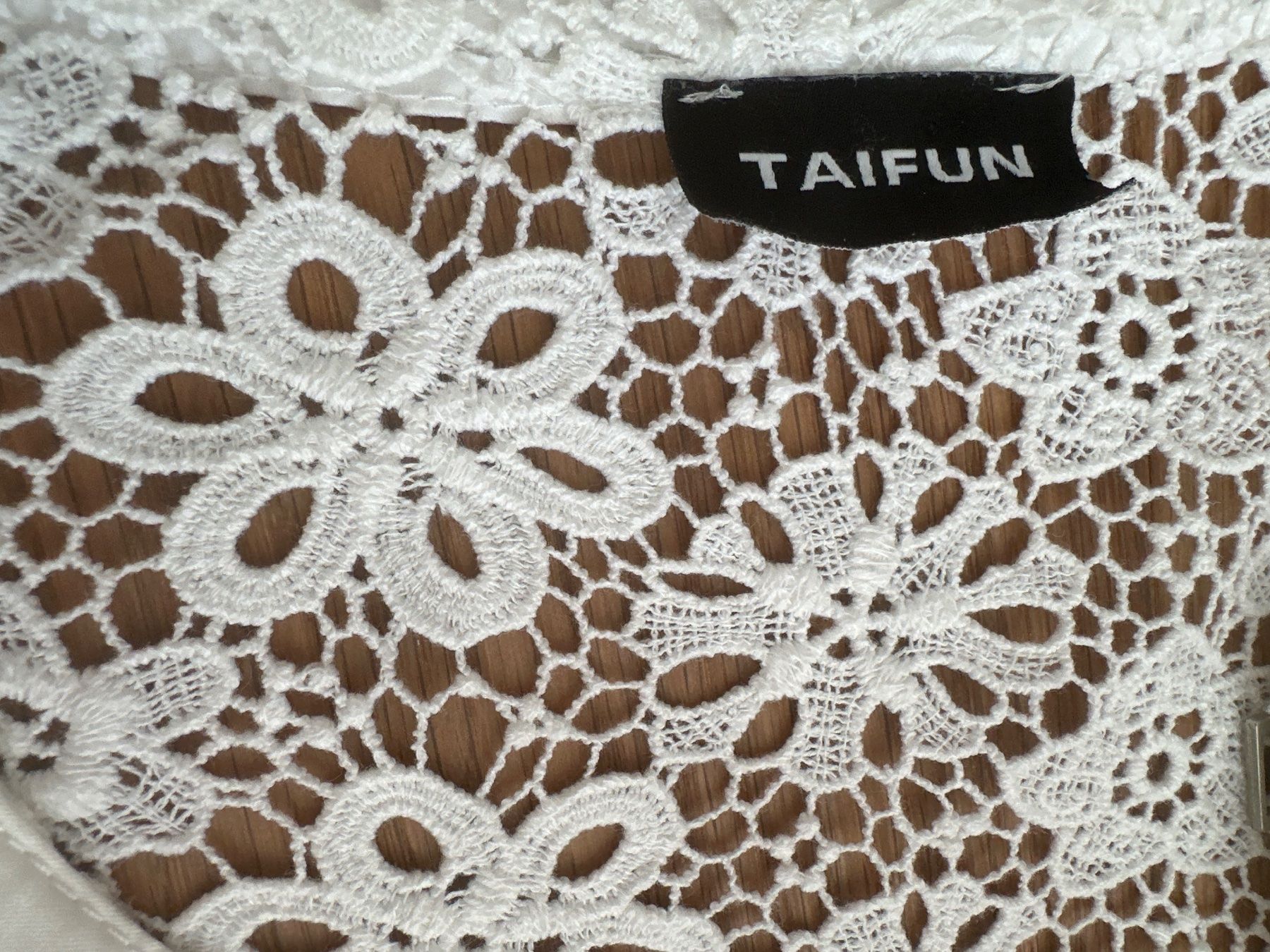 Taifun Giacche: Taifun, Elegante, weisse Spitzenjacke – Nuovo (secondo la descrizione) da Liestal venduto da ell_6xc7 6