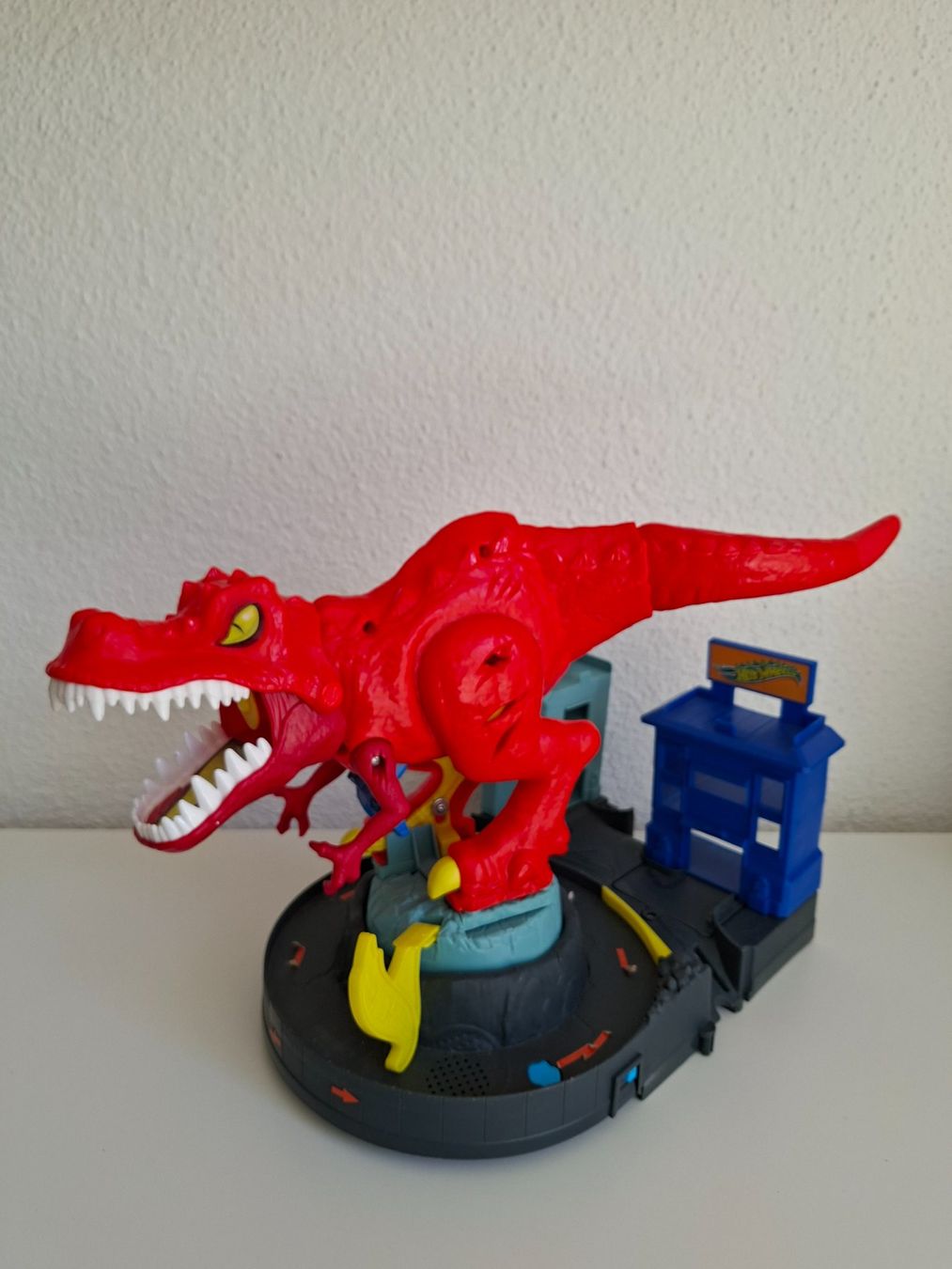 Hot Wheels Giocattoli: Hot Wheels T-Rex  Attacke  Trackset – Usato da Rombach venduto da kelebek12 2