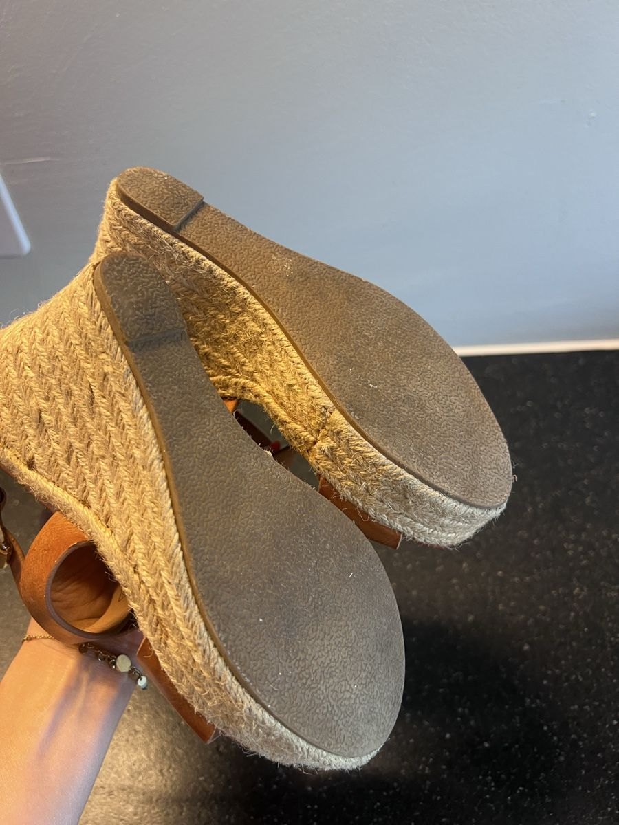 Damenschuhe: High Heel Keil-Sandalen Gr 36 – Gebraucht aus Balgach von Ni.Steiger 3