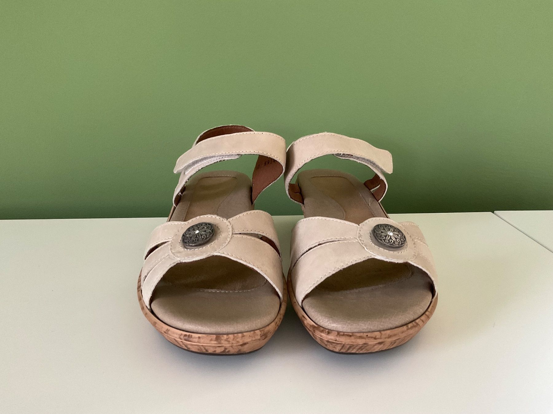 Scarpe da donna: Comfortschuhe Theresia M.Gr.40 Neu – Nuovo (secondo la descrizione) da Pfäffikon ZH venduto da Ben0707 2