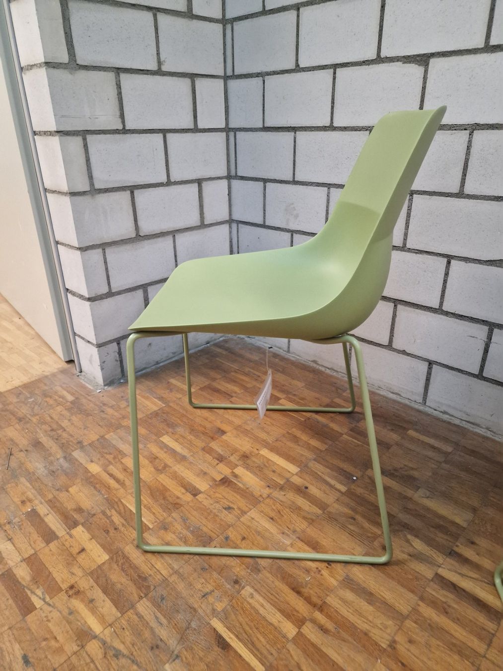 Sedie: Brunner Crona Light - 3 Kunststoffstühle mit Kufen-Gestell – Nuovo (secondo la descrizione) da Urtenen-Schönbühl venduto da brunner-ag 2