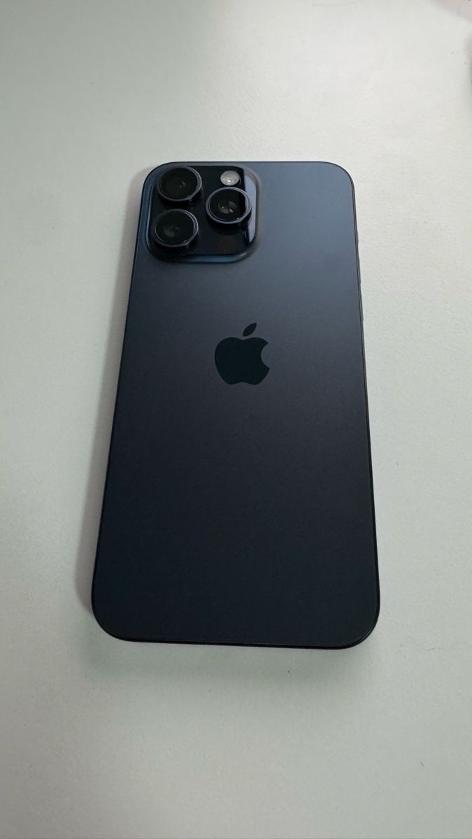 Apple Telefoni cellulari / Smartphones: iPhone 15 Pro Max 256 GB Blue Titanium Top! – Usato da Rüdtligen venduto da Simms74 2