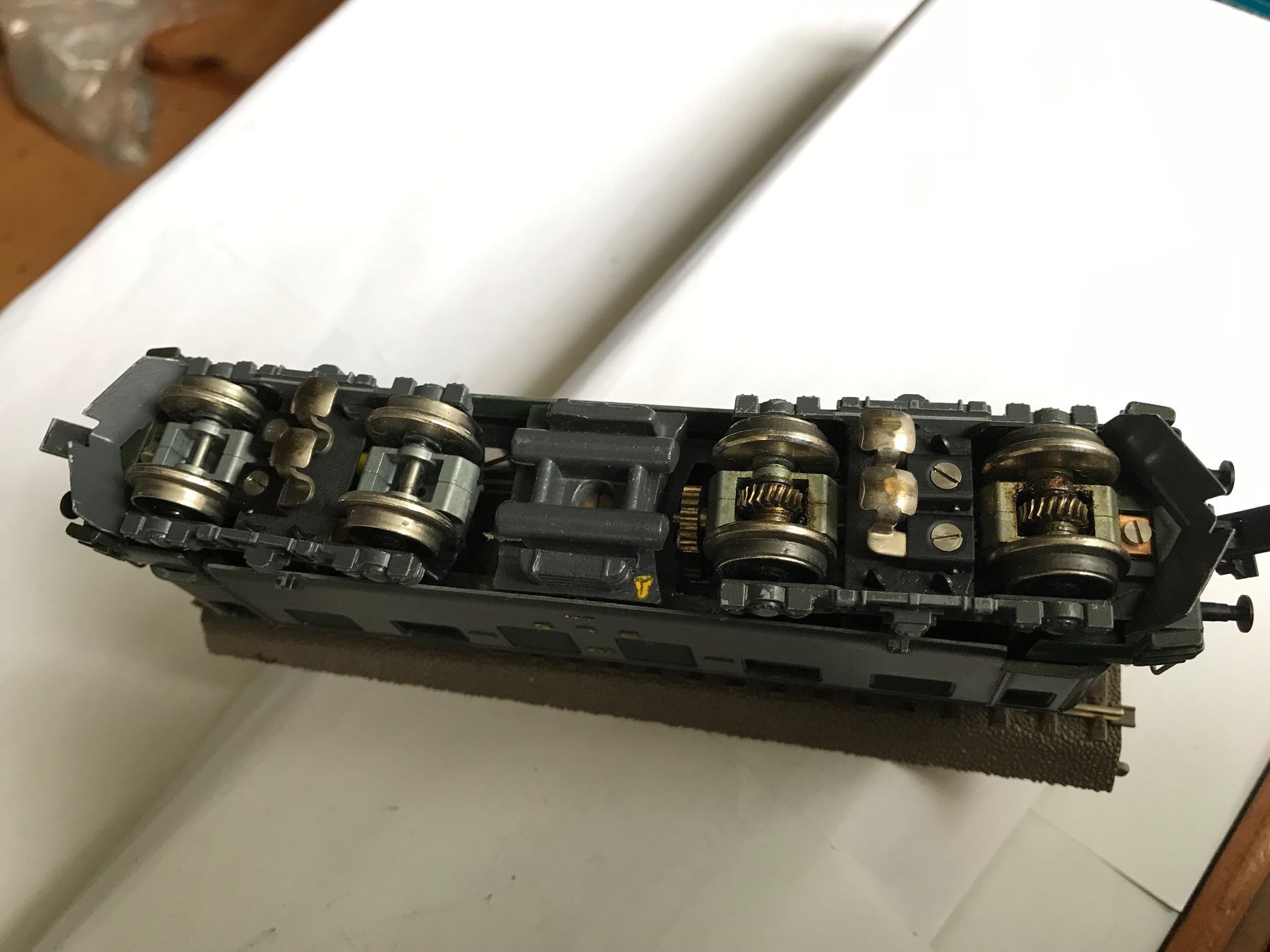 Trix Modellini di ferrovie: trix express Ae 4/4 der BLS dunkelgrün – Usato da liestal venduto da makai05 8