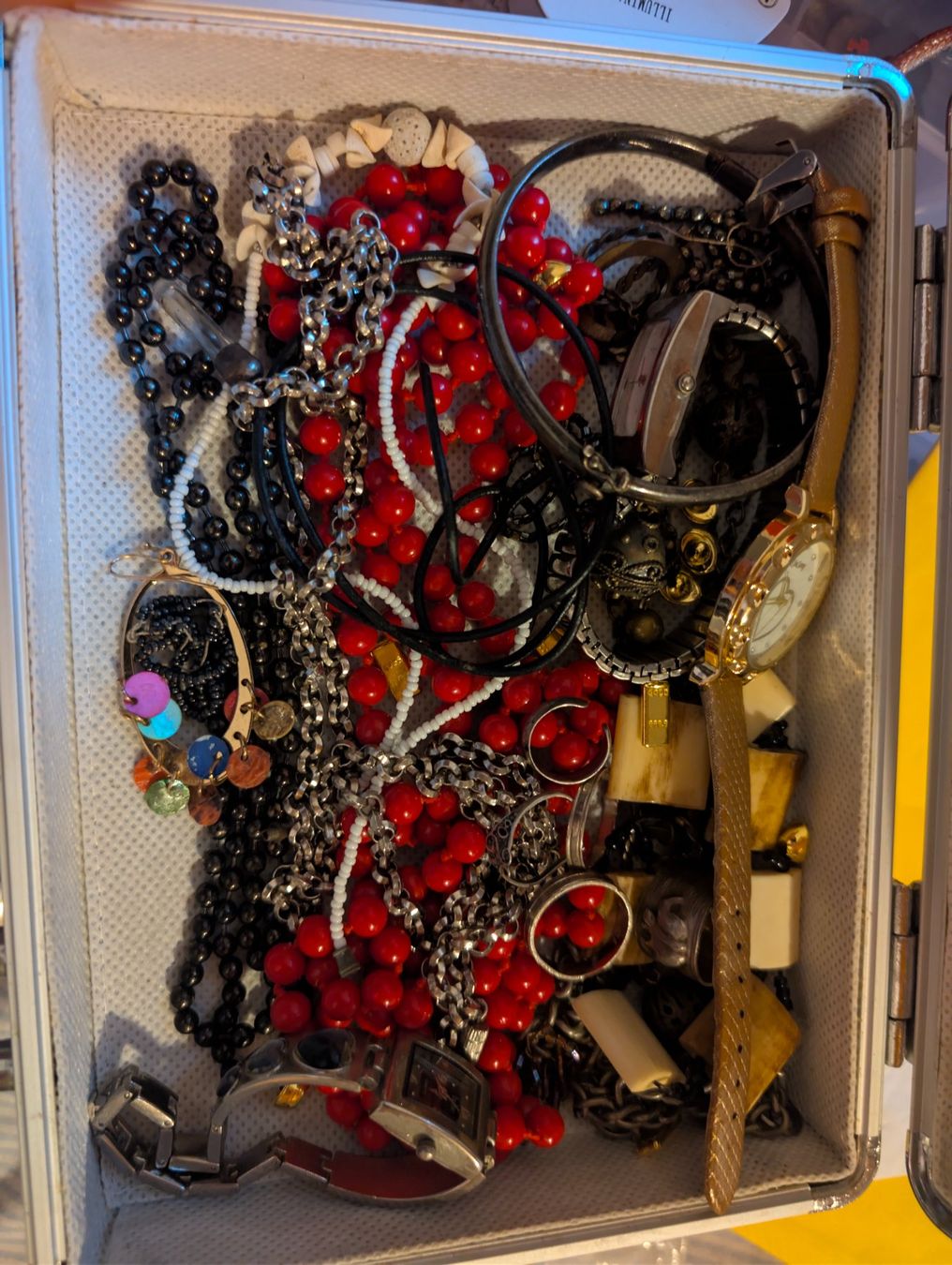 Altri gioielli: Gros lot de bijoux – Usato da Daillens venduto da cla_sj2w 4