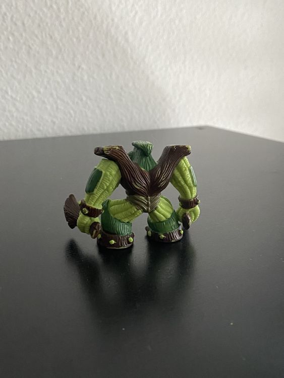 Gormiti Figur Rockard 27 Cm – Mit 7 Gelenken & Leuchtangriff, Für Kinder Ab 4 Jahren, Sammel-Figur Erde