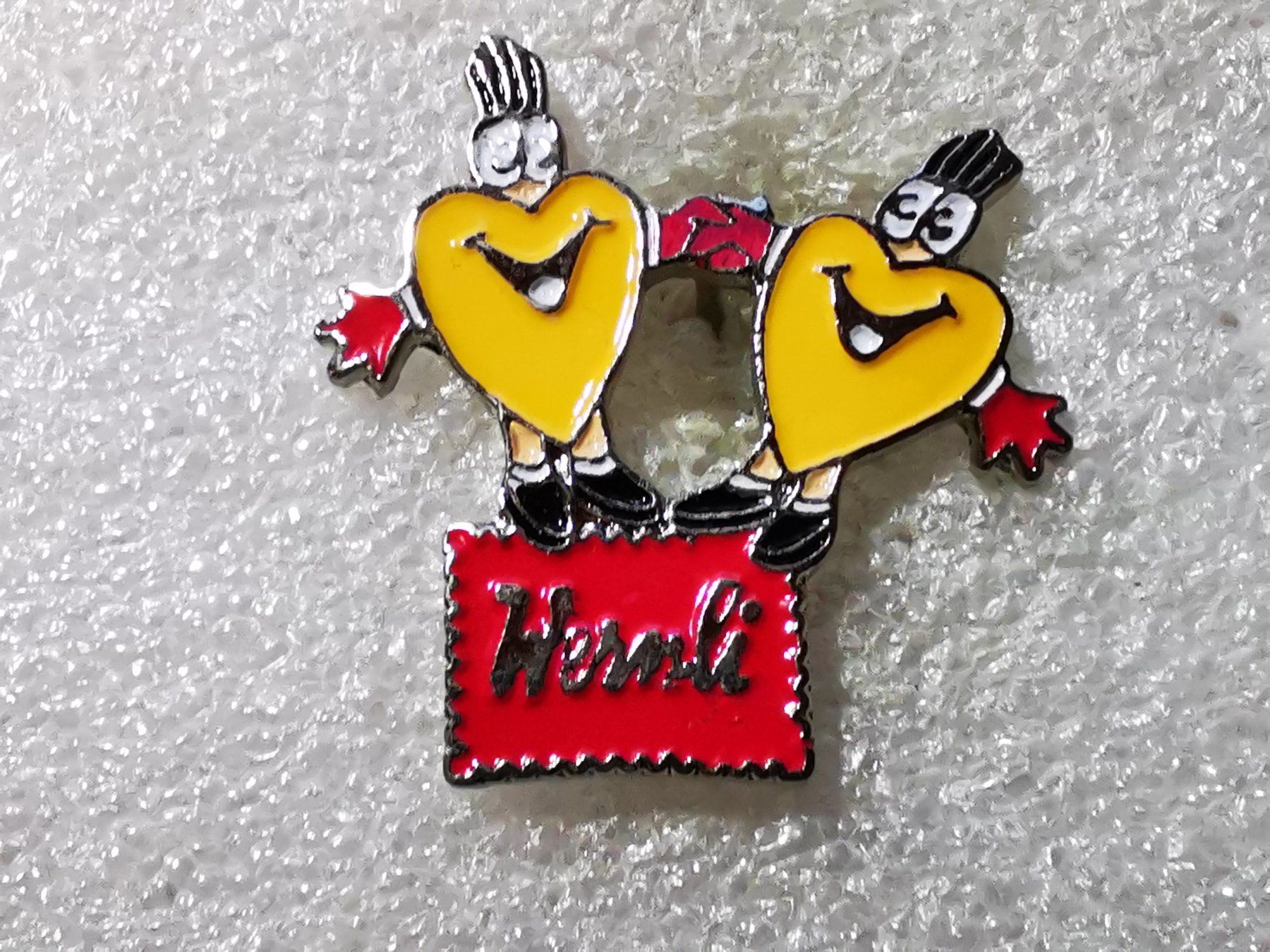 Placchette & Badge: Ansteckpin 103: Wernli – Usato da Oppligen venduto da Pin-Fall-Shop