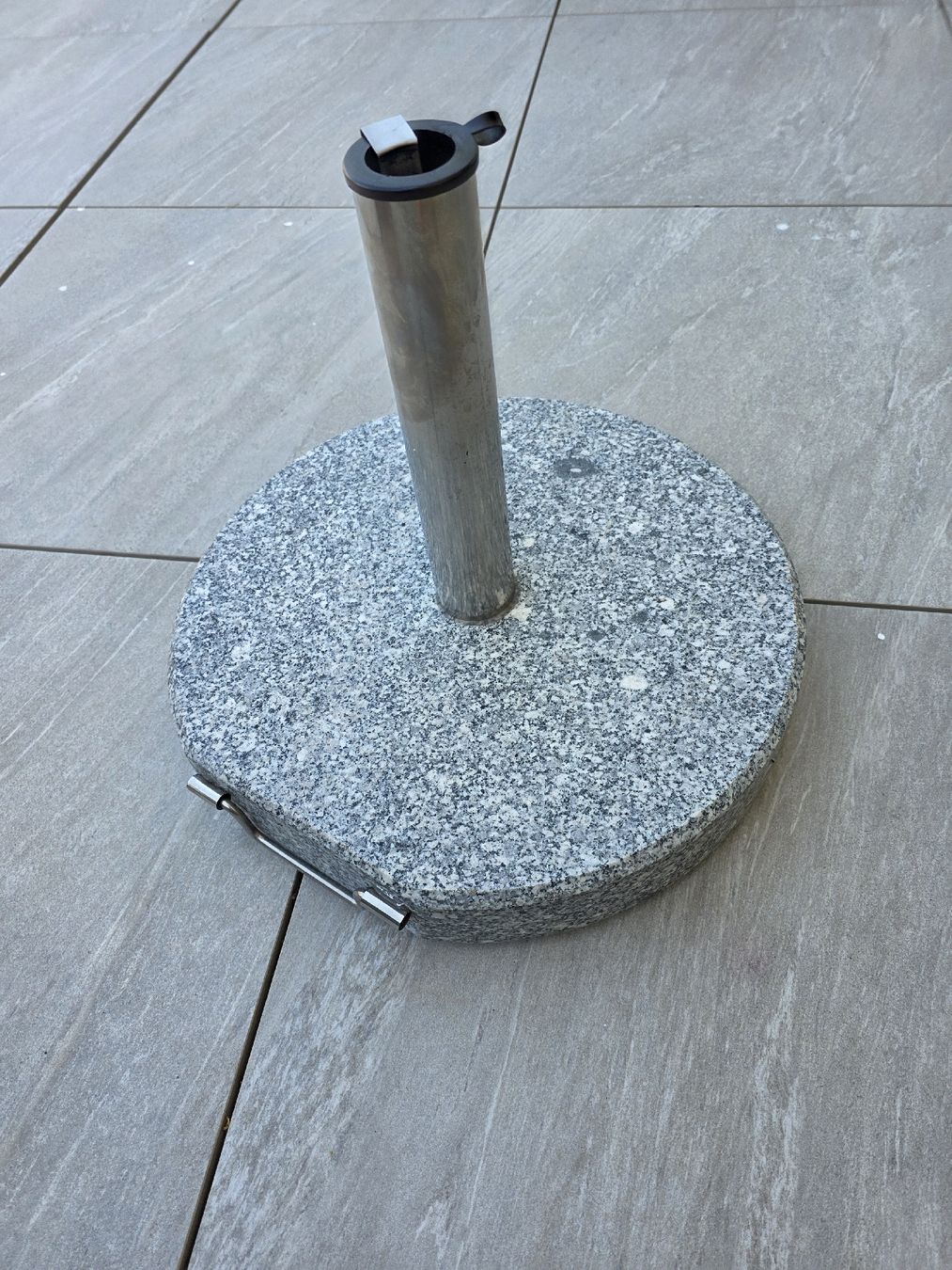 Altro: pied de parasol 30kg – Nuovo (secondo la descrizione) da Sullens venduto da per_hvt5 1