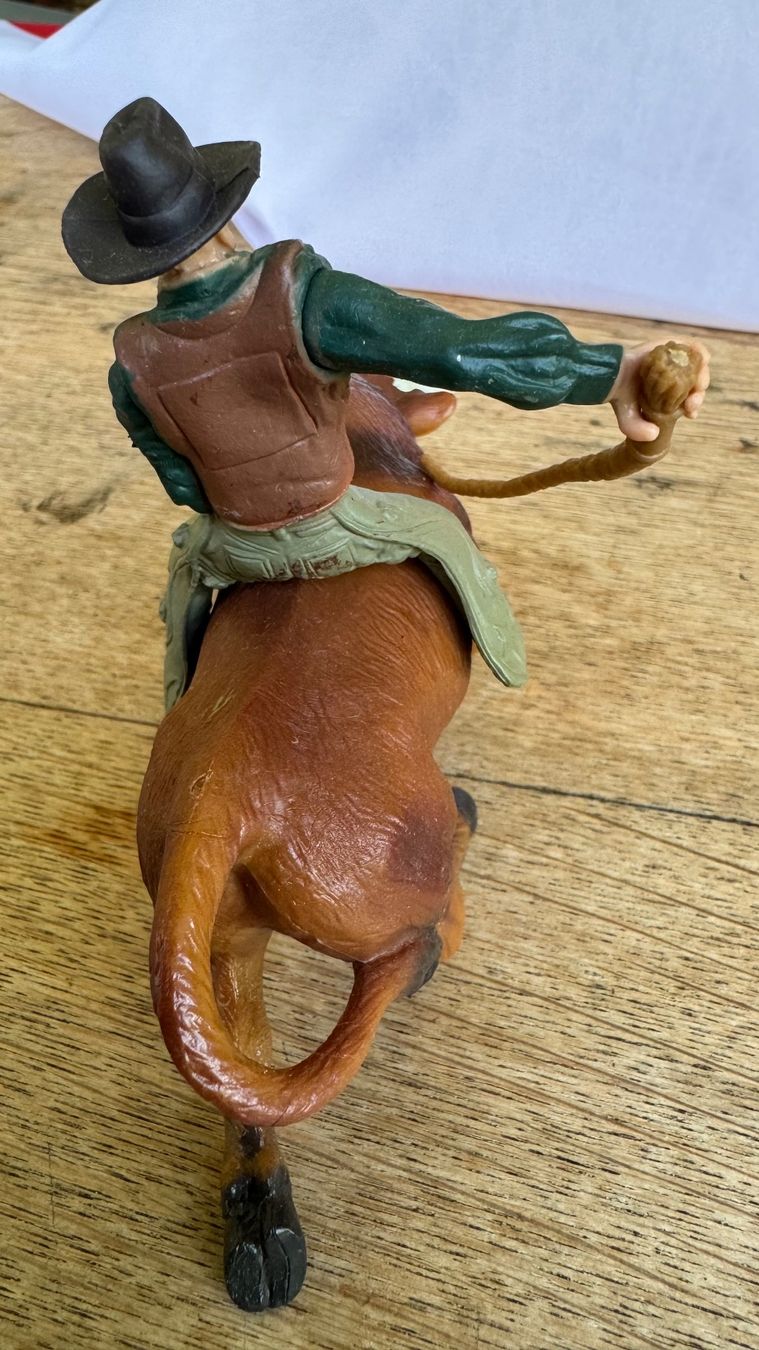 Statuette: Cowboy auf einem Stier – Usato da Wettswil venduto da osoma99 2