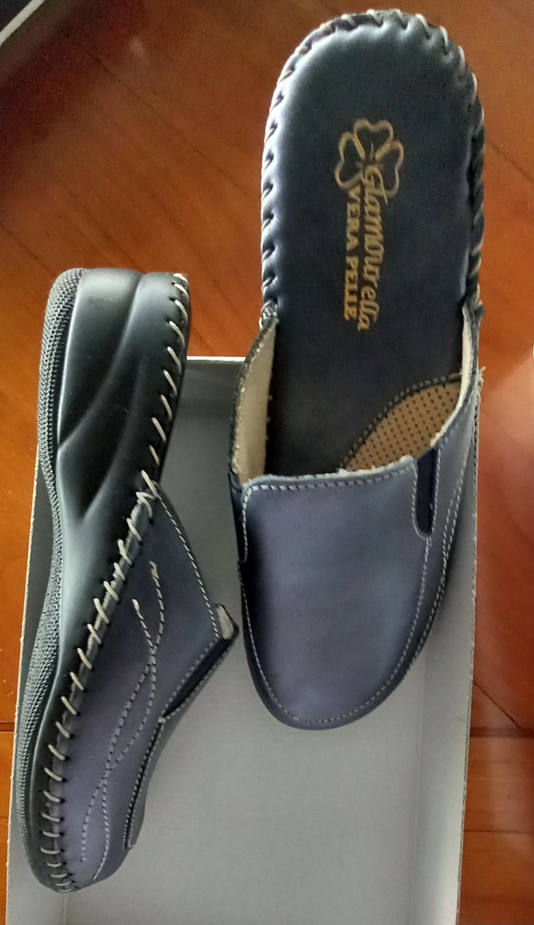 Herrenschuhe: pantoufles en cuir – Neu (gemäss Beschreibung) aus La Chaux-de-Fonds von Boutique333 2