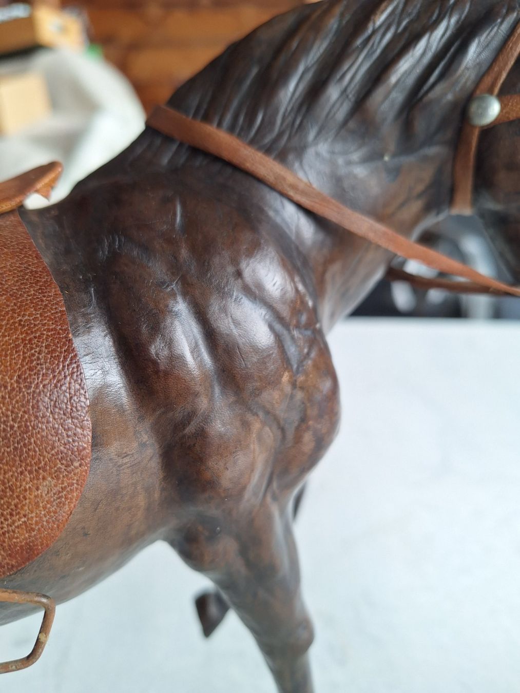 Statuette: DEKORATION 2 PFERDE TIERFIGUREN – Usato da Huttwil venduto da Kunterbuntli 2